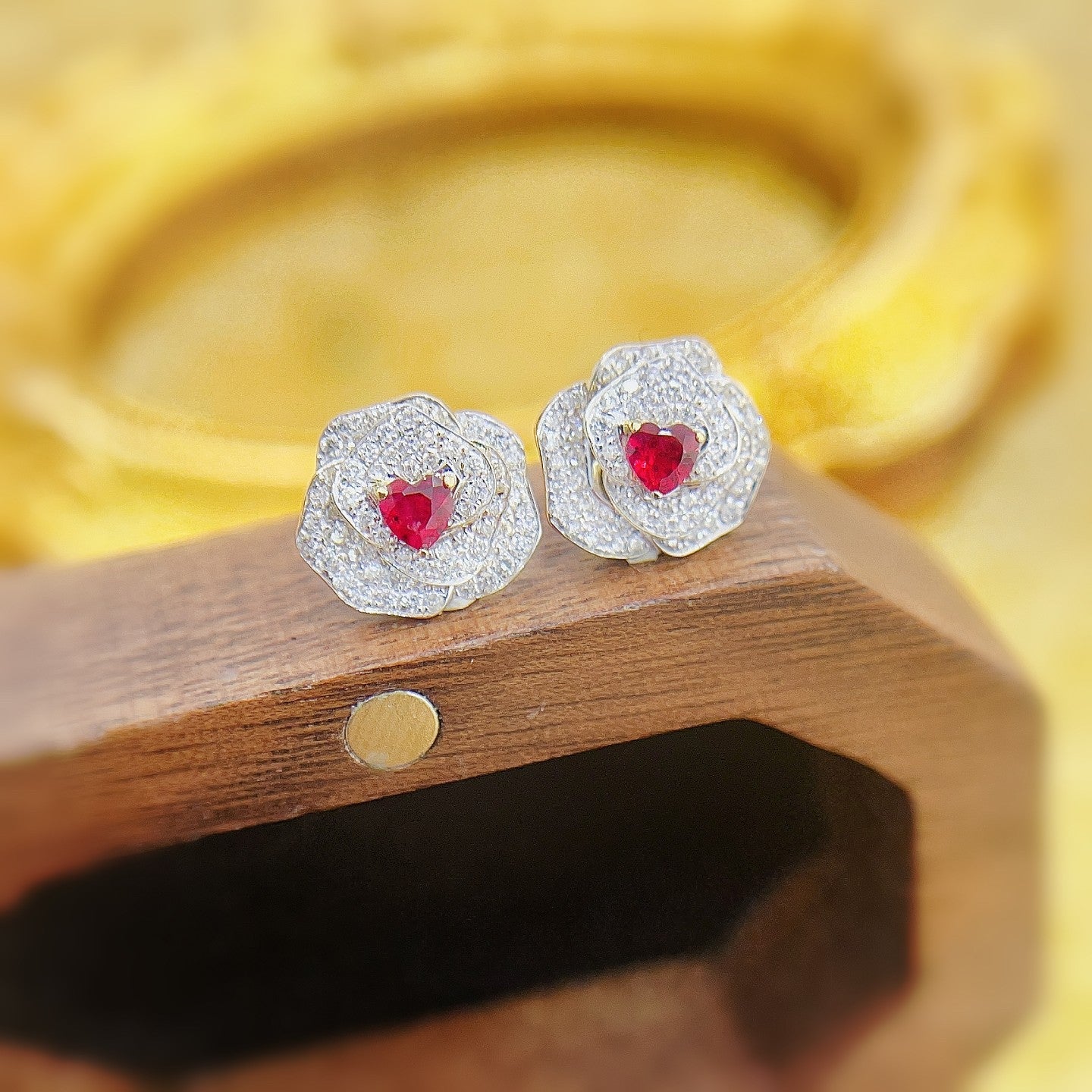 18K Rose Gold Heart-Shaped Camellia Earrings with Rubies – ED071-C Jeweler.Jewelry