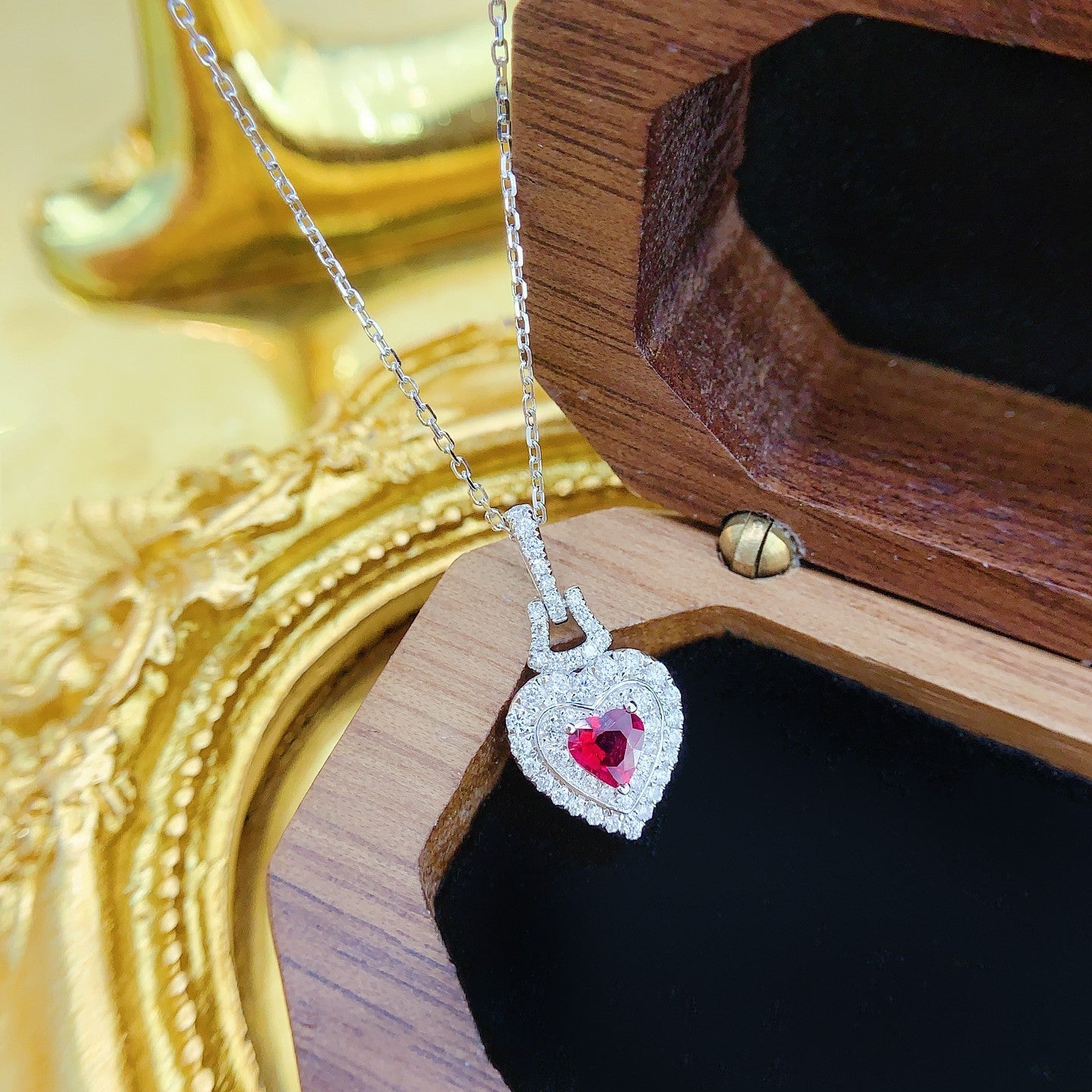 18K Rose Gold Heart-Shaped Double Halo Full Diamond Necklace - Red Treasure Necklace