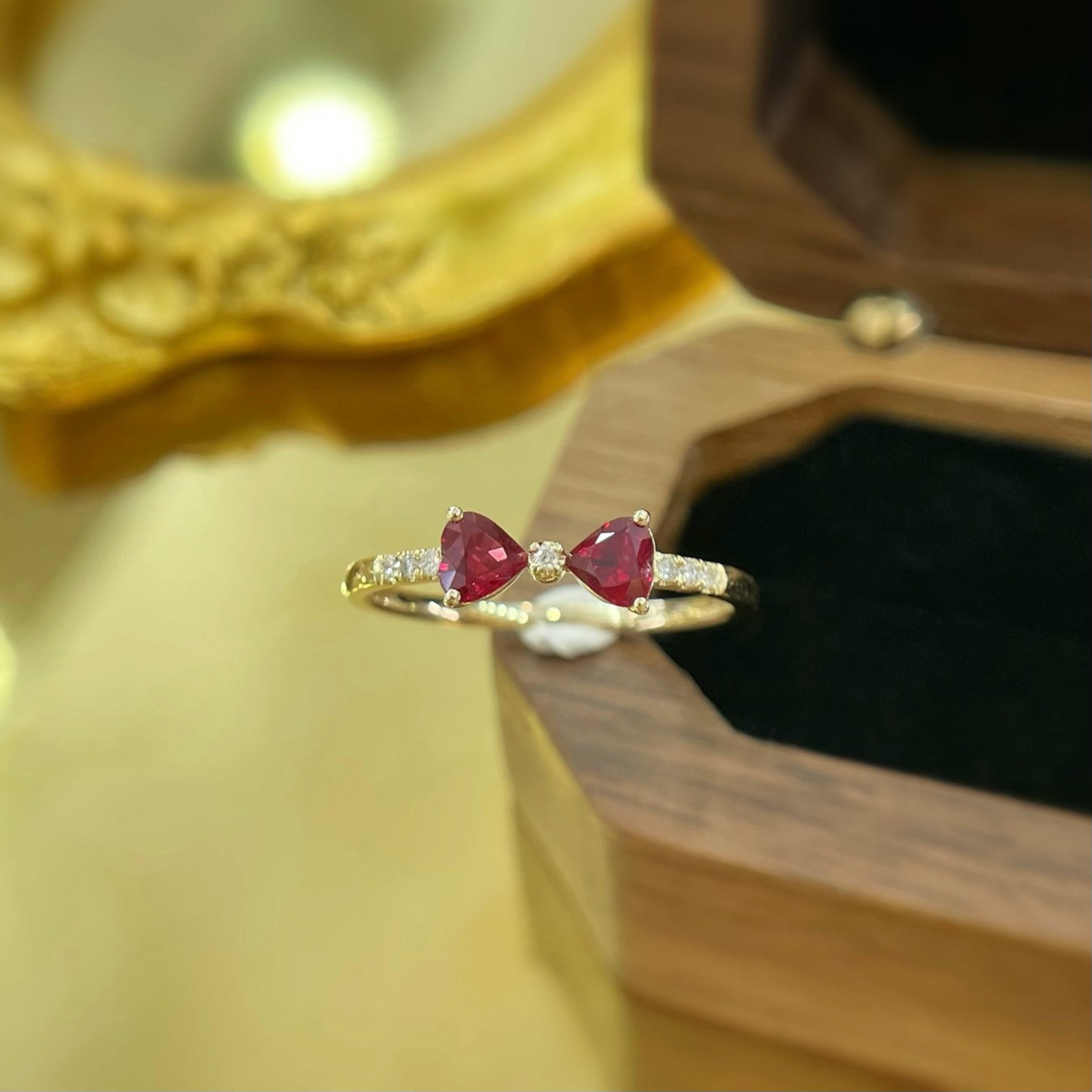 18K Rose Gold Heart-shaped Double-sided Ring with Rubies - Premium Jewelry - Red Treasure Ring