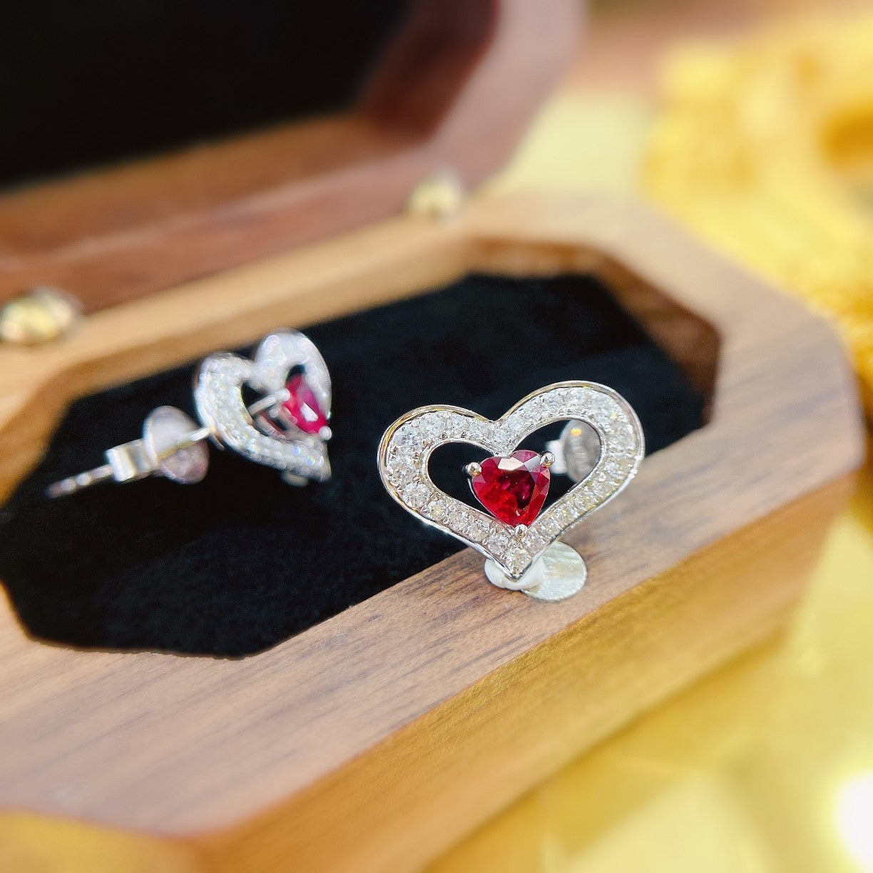 18K Rose Gold Heart-Shaped Hollow Earrings with Precious Gems Jeweler.Jewelry