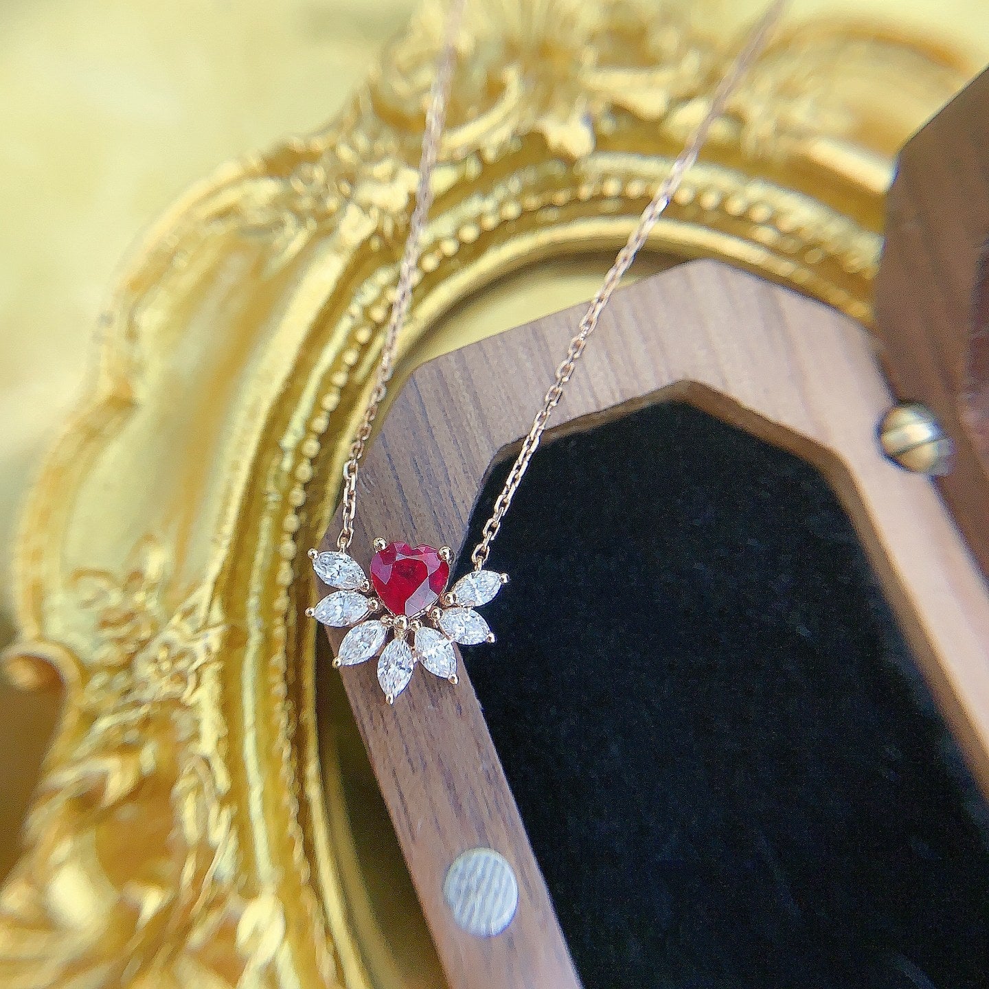 18K Rose Gold Heart-Shaped Semi-Circle Necklace with Gemstones - Red Treasure Necklace