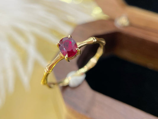 18K Rose Gold Oval Bamboo-shaped Ring with Ruby | Premium Jewelry - Red Treasure Ring