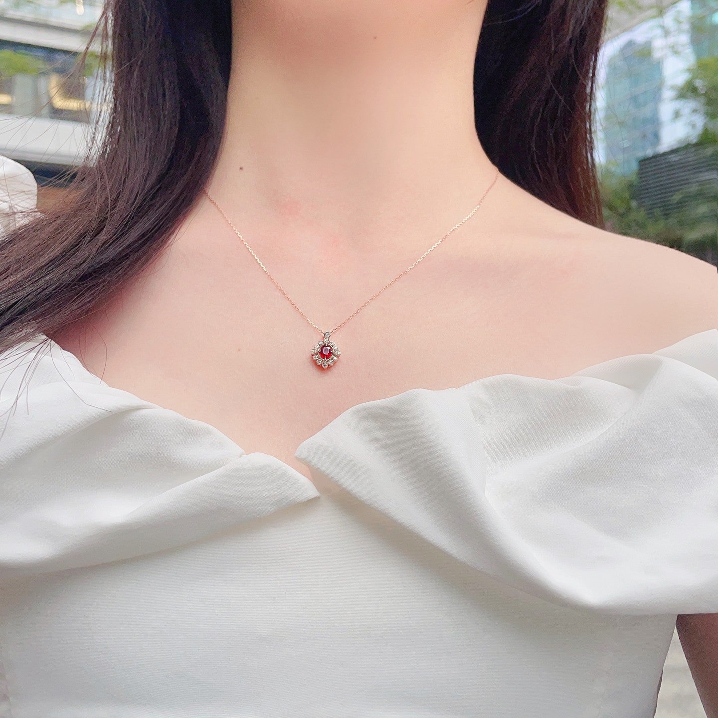 18K Rose Gold Oval Court Style Full Pearl Edge Necklace with Red Gemstone - Red Treasure Necklace