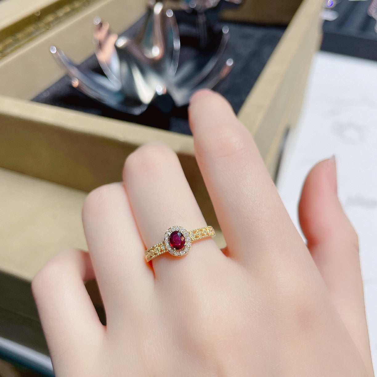 18K Rose Gold Oval Ruby Lace Edge Ring | Premium Jewelry - Red Treasure Ring