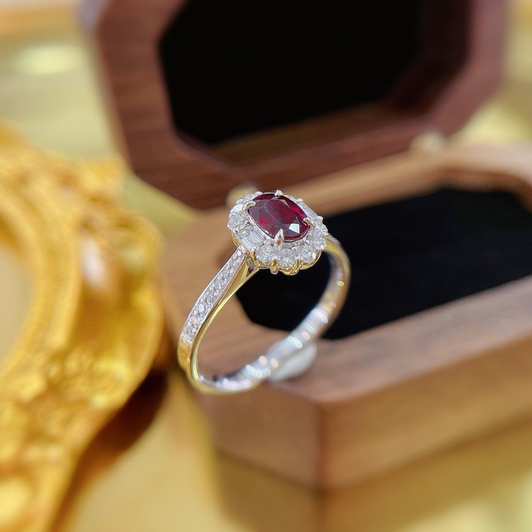 18K Rose Gold Oval Ruby Ladder Ring - Luxurious Jewelry Piece - Red Treasure Ring