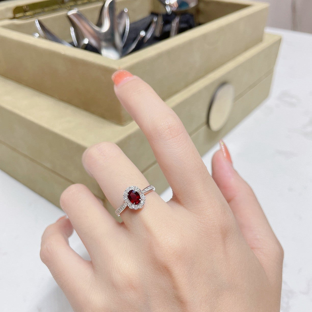 18K Rose Gold Oval Ruby Ladder Ring - Luxurious Jewelry Piece - Red Treasure Ring