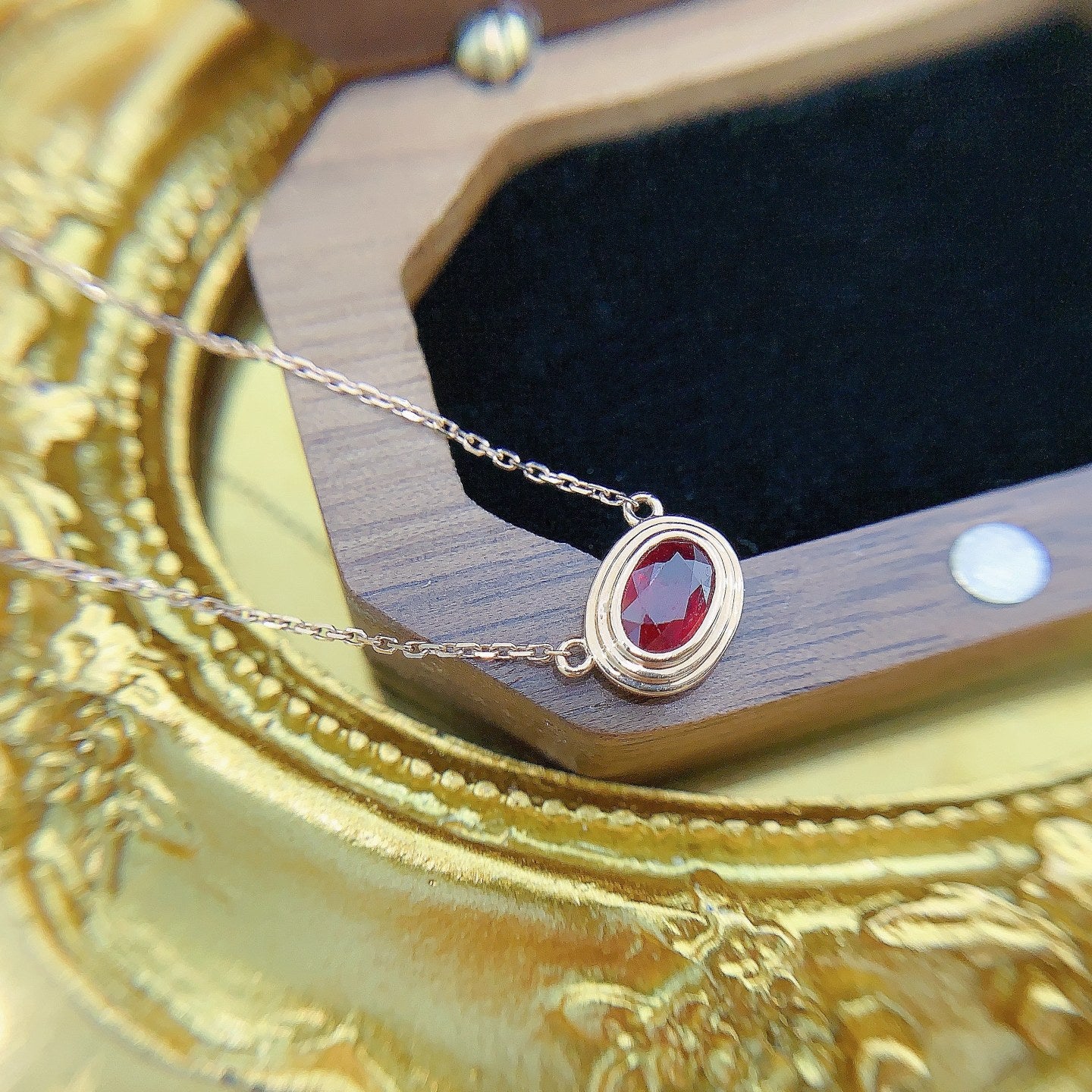 18K Rose Gold Oval Shaped Ruby Circle Pendant Necklace - Red Treasure Necklace