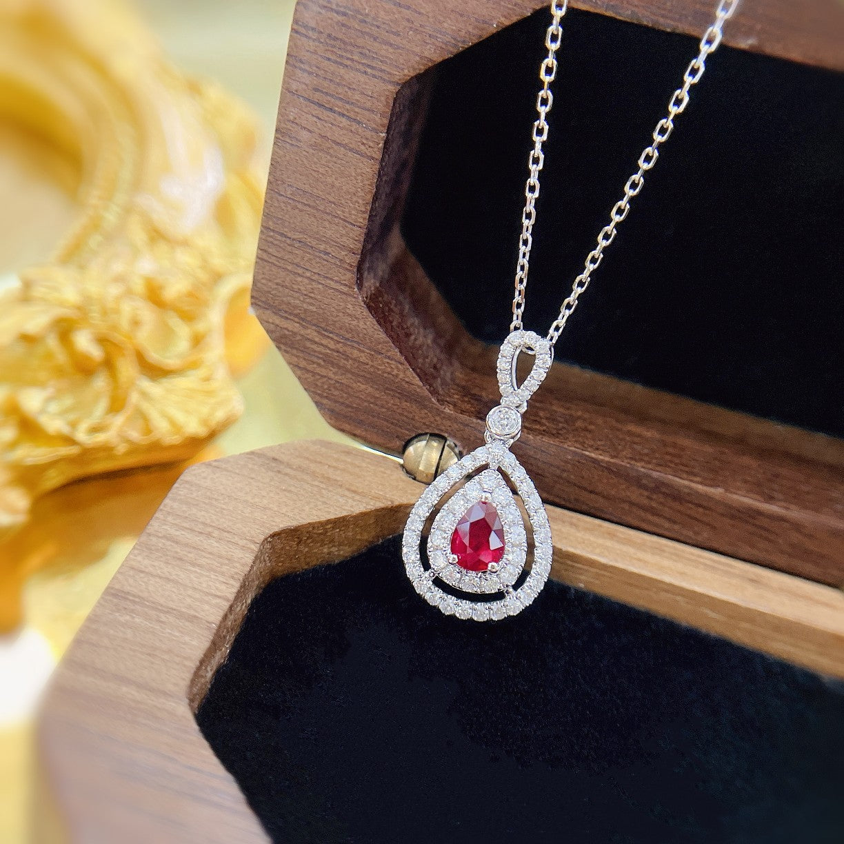 18K Rose Gold Ruby Drop Hollow Bubble Necklace - Elegant Jewelry Piece - Red Treasure Necklace