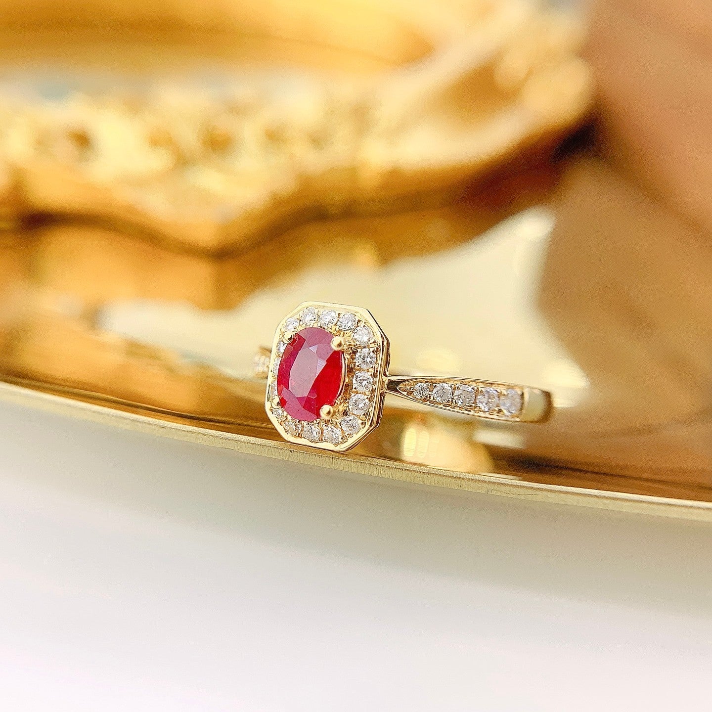 18K Rose Gold Ruby Oval Diamond Surround Ring - Luxurious Jewelry - Red Treasure Ring