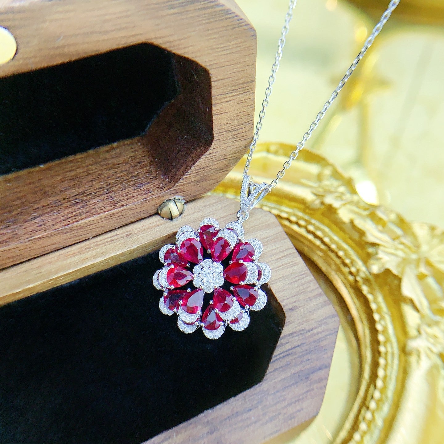 18K Rose Gold Ruby Waterdrop Six-Prong Set Flower Bud Necklace | Jewelry Gem - Red Treasure Necklace