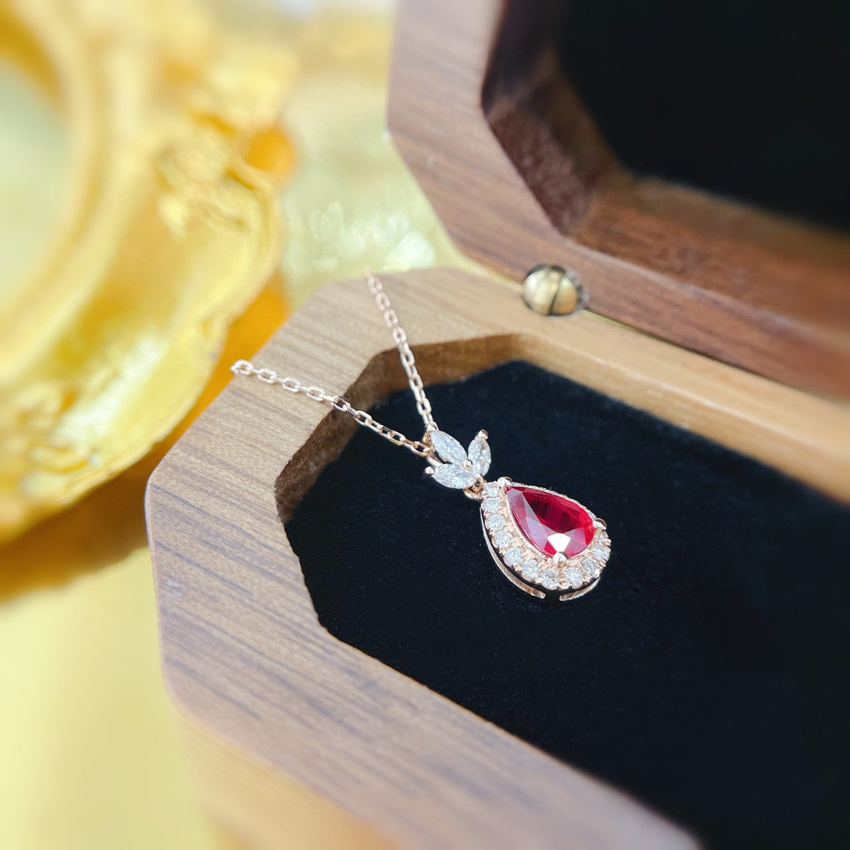 18K Rose Gold Ruby Waterdrop Trifoil Clover Necklace - Luxury Jewelry - Red Treasure Necklace