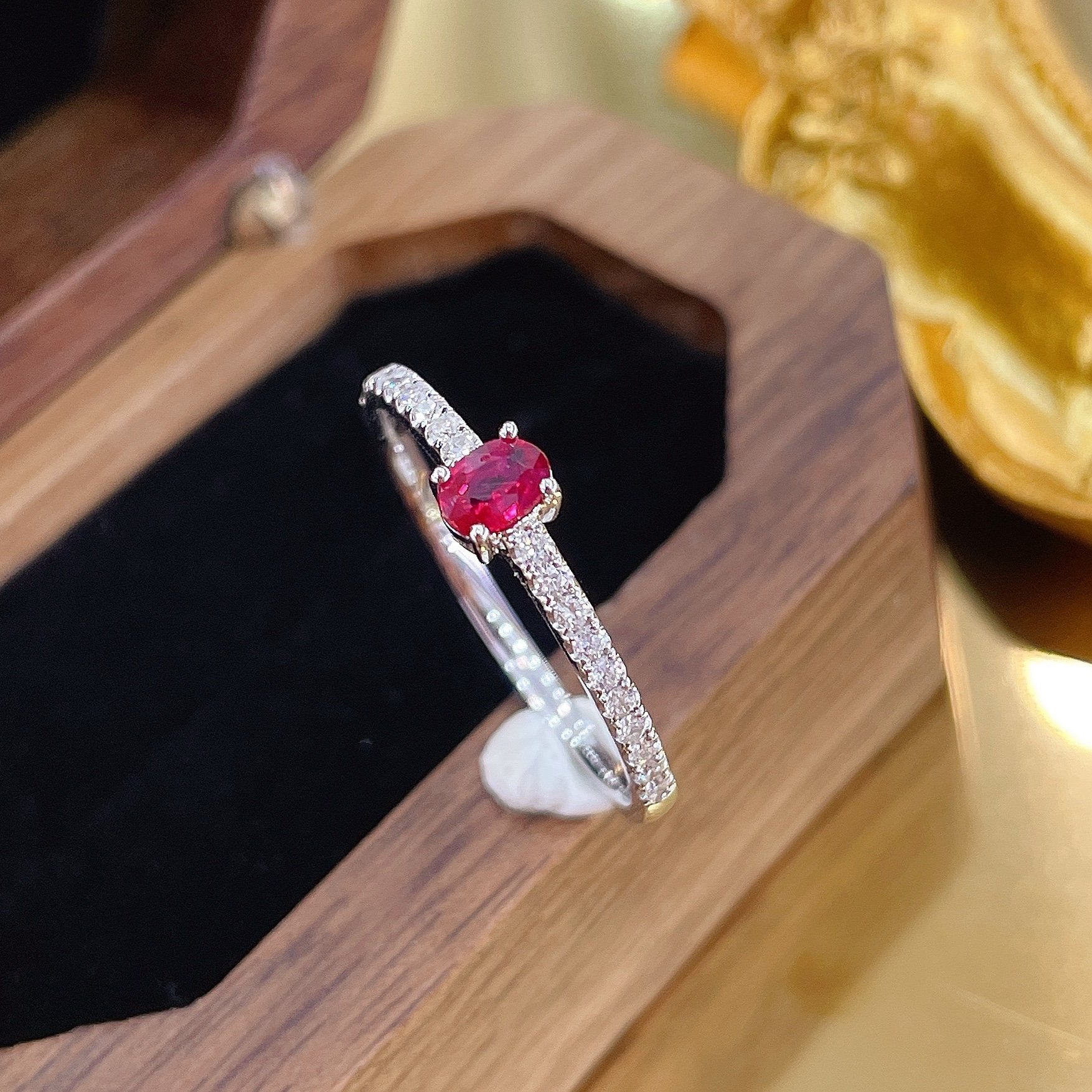 18K Rose Gold Single Elliptical Ruby Ring | Premium Jewelry - Red Treasure Ring