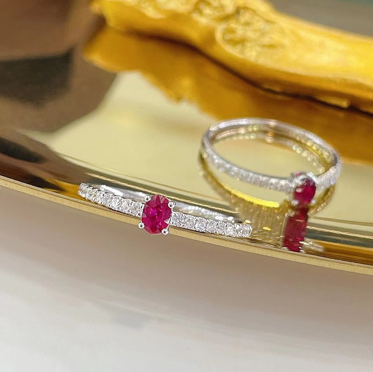 18K Rose Gold Single Elliptical Ruby Ring | Premium Jewelry - Red Treasure Ring