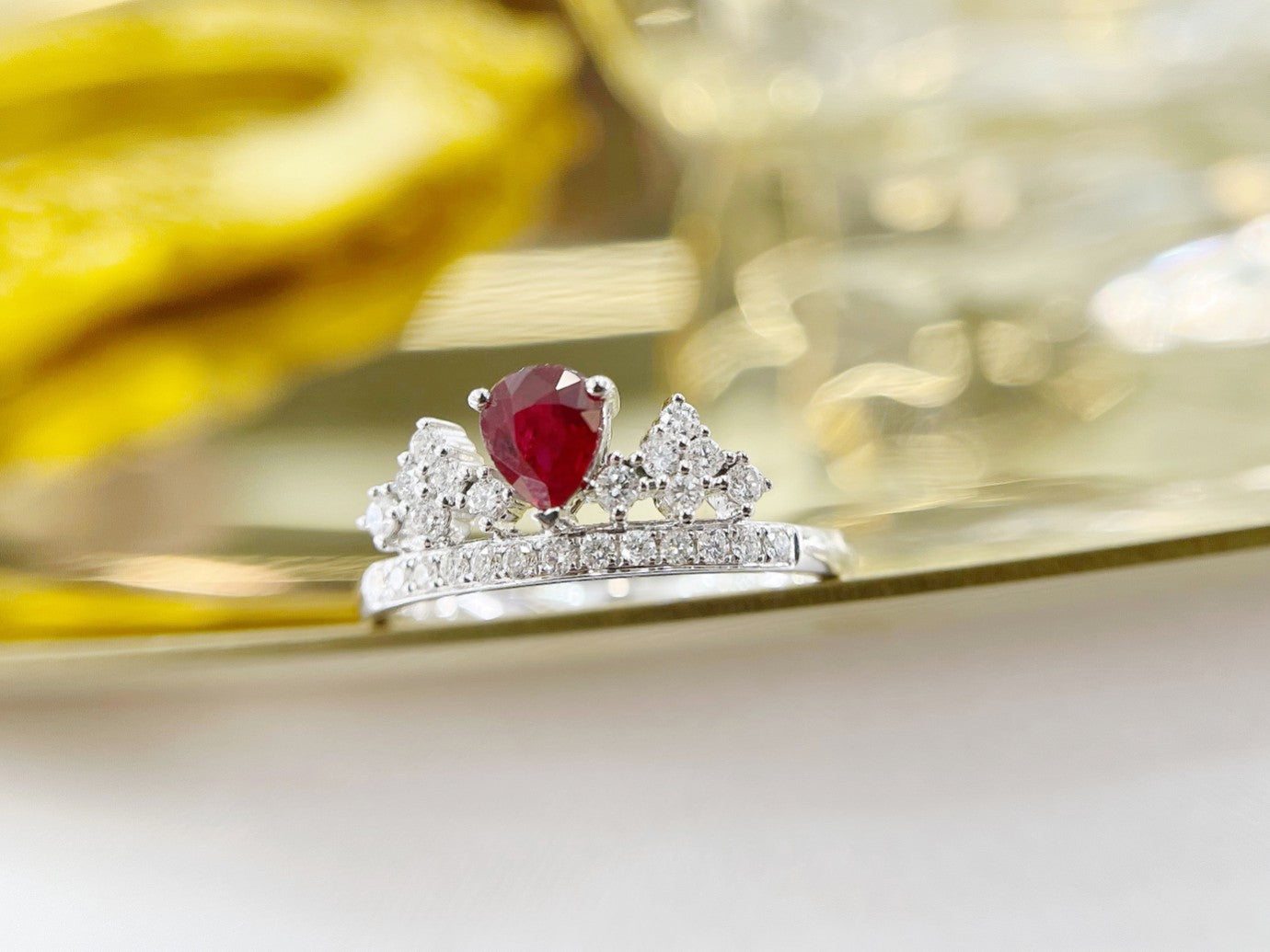 18K Ruby Drop Crown Ring - Luxurious Jewelry Piece - Red Treasure Ring