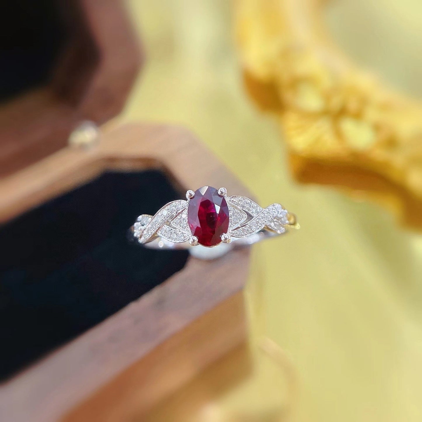 18K Ruby Elliptical Eight-Arm Ring | Fine Jewelry Piece - Red Treasure Ring