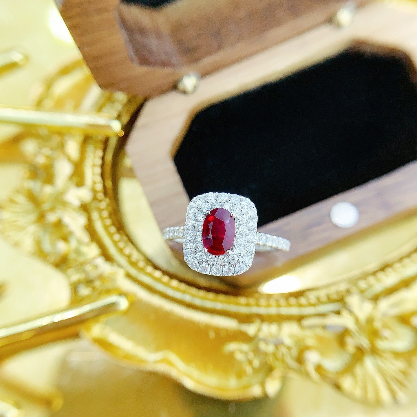 18K Ruby Oval Double Layer Halo Ring | Premium Jewelry - Red Treasure Ring