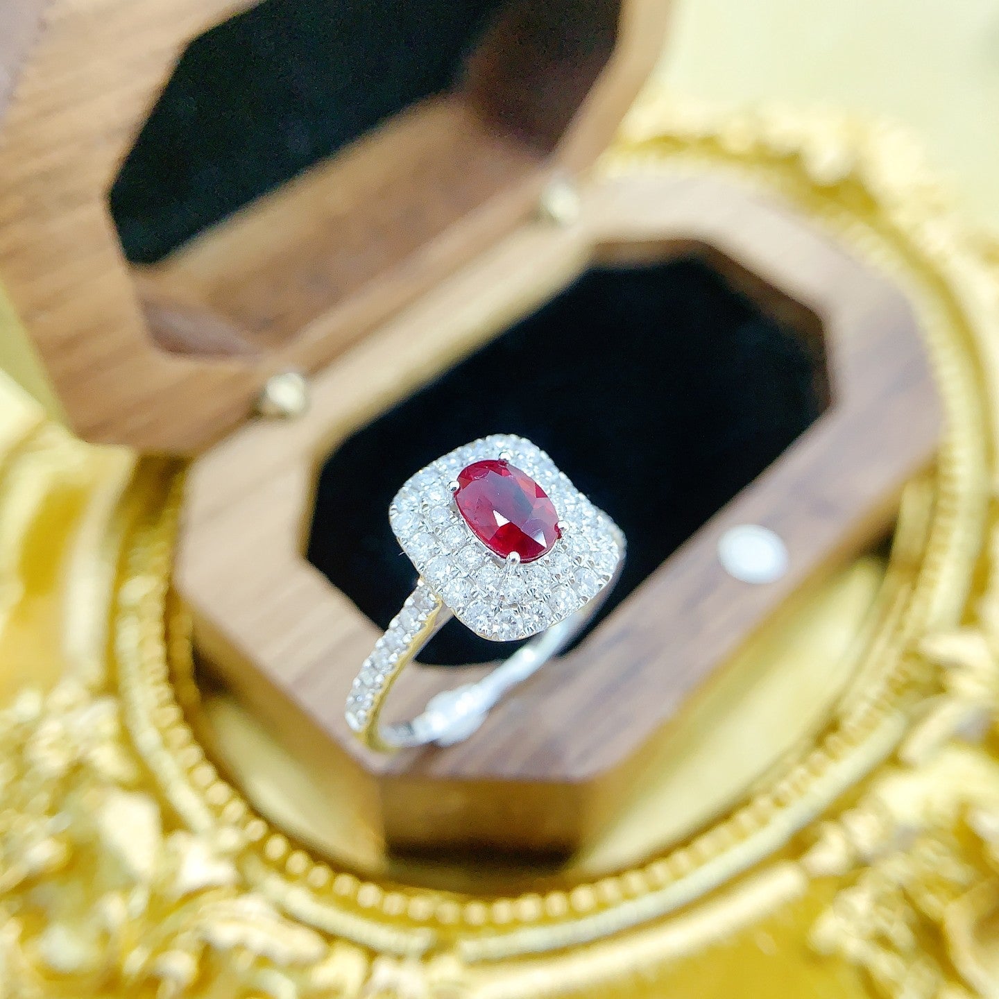 18K Ruby Oval Double Layer Halo Ring | Premium Jewelry - Red Treasure Ring