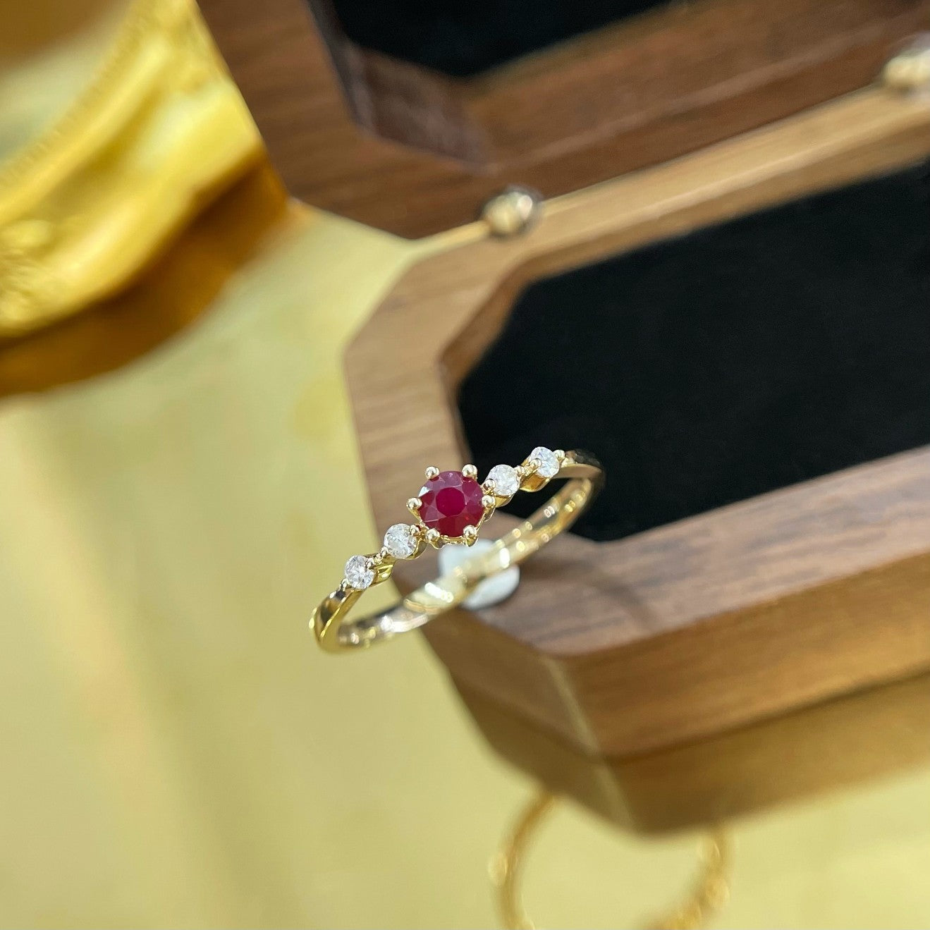 18K Single Round Diamond Ring with Ruby Accent - Premium Jewelry - Red Treasure Ring