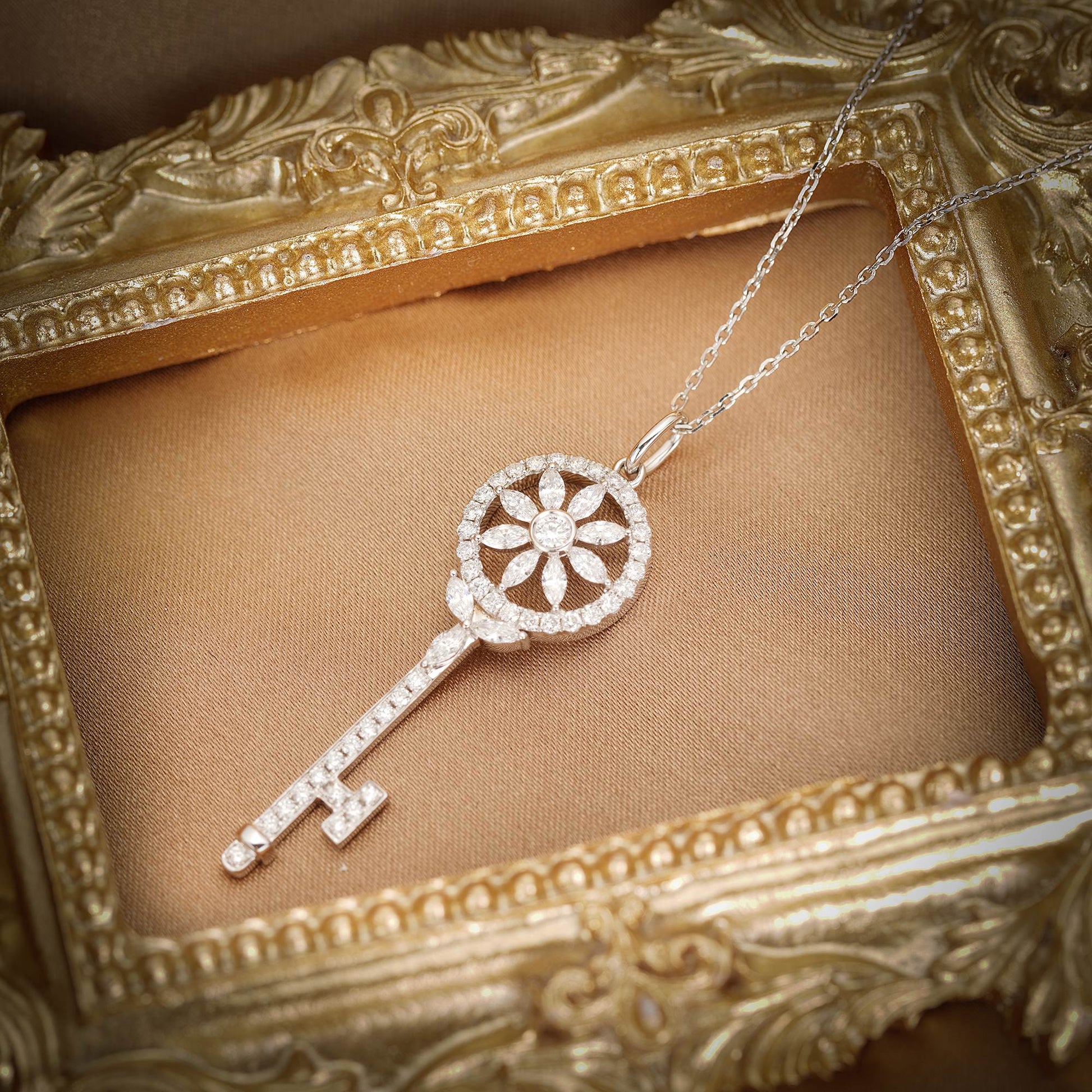 18K Sunflower Key Pendant Necklace - Luxurious Jewelry Piece - White Diamond Necklace