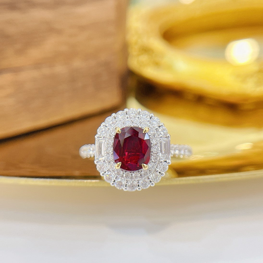 18K Two-Way Wearable Elliptical Ruby Ladder Jewelry - Red Treasure Ring