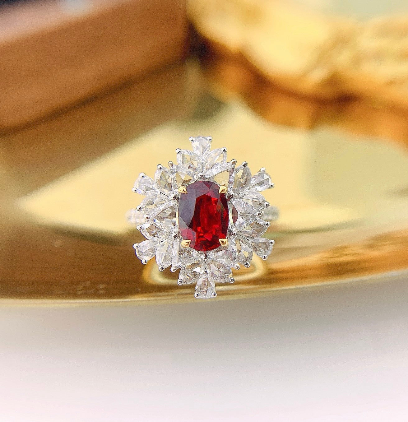 18K Two-Way Wearable Oval Triangle Ruby Ring with Elliptical Design - Premium Jewelry - Red Treasure Ring