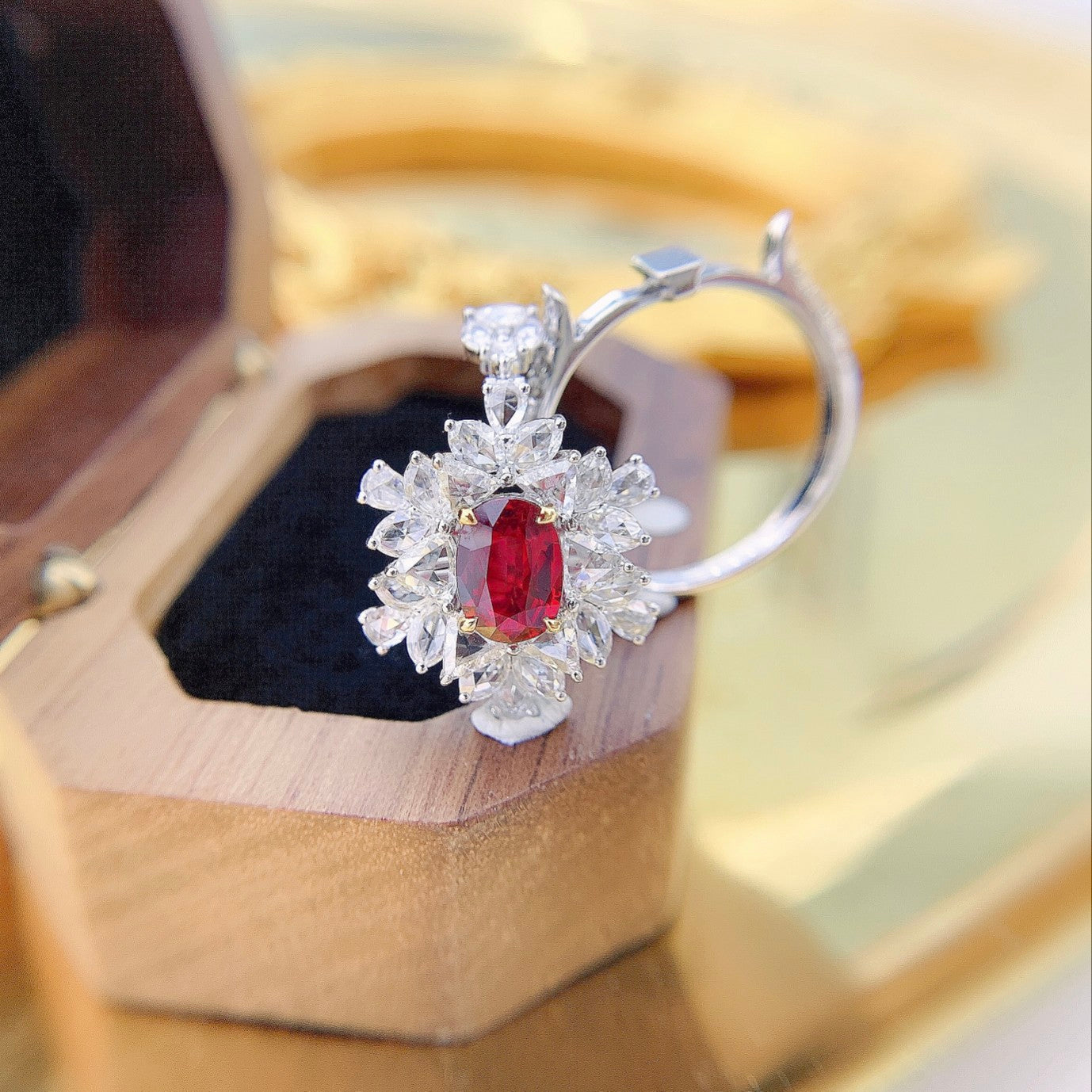 18K Two-Way Wearable Oval Triangle Ruby Ring with Elliptical Design - Premium Jewelry - Red Treasure Ring