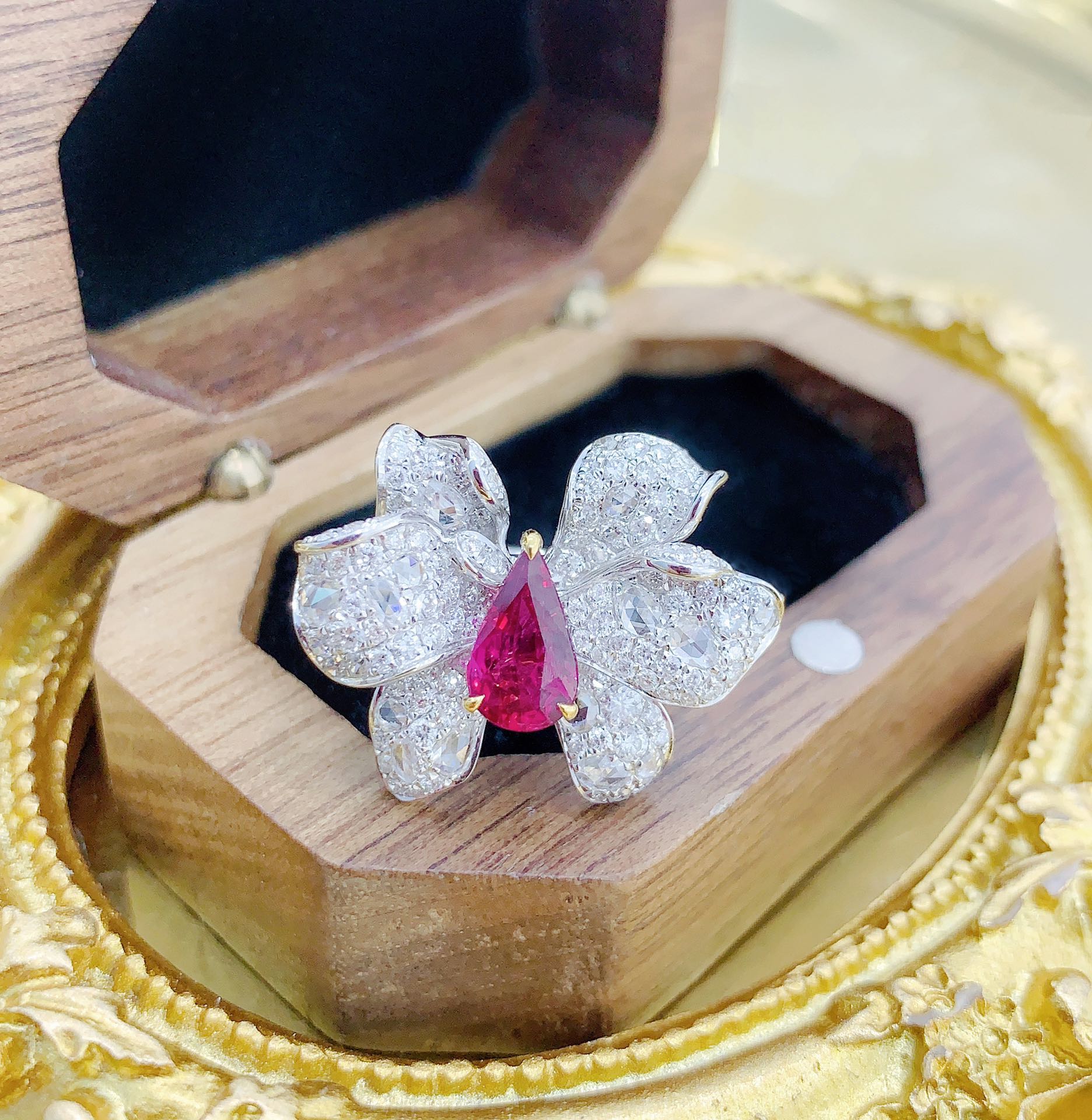 18K Two-Way Wearable Ruby Drop Butterfly Jewelry - Red Treasure Ring