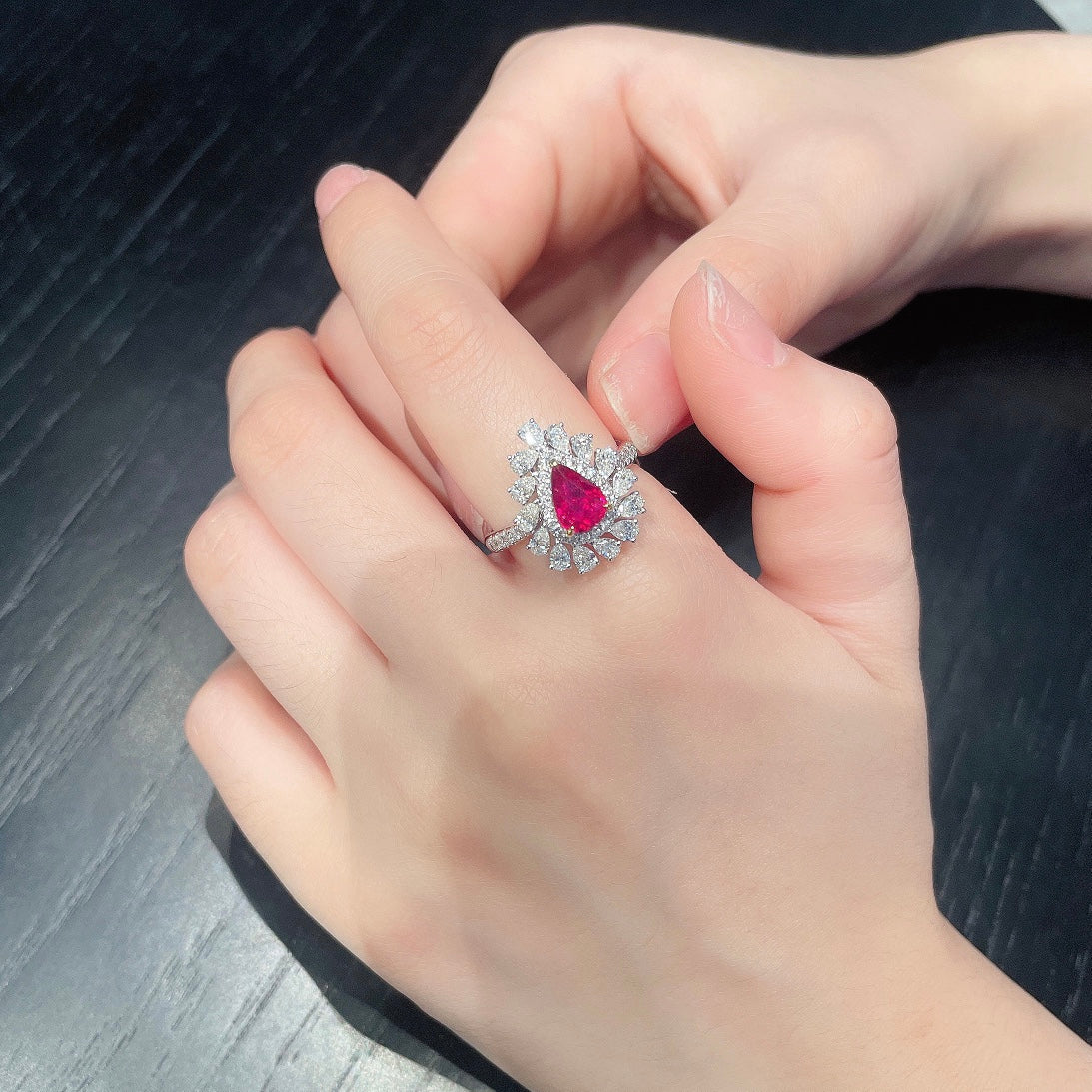 18K Two-Way Wearable Ruby Drop Marquise Jewelry - Red Treasure Ring