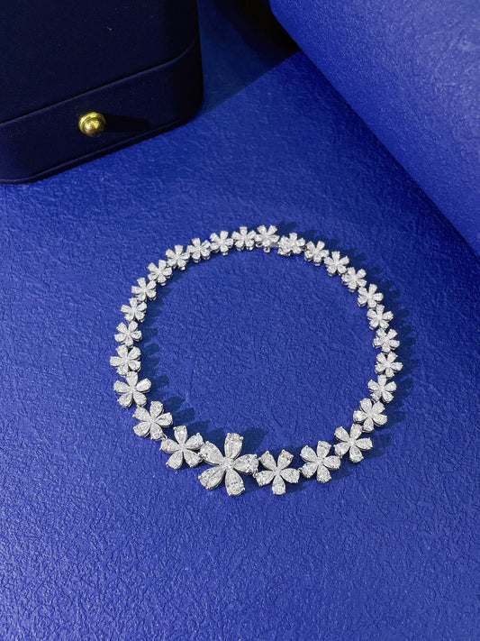 18K Waterdrop Five-Flower Gradient Jewelry Bracelet - White Diamond Bracelet