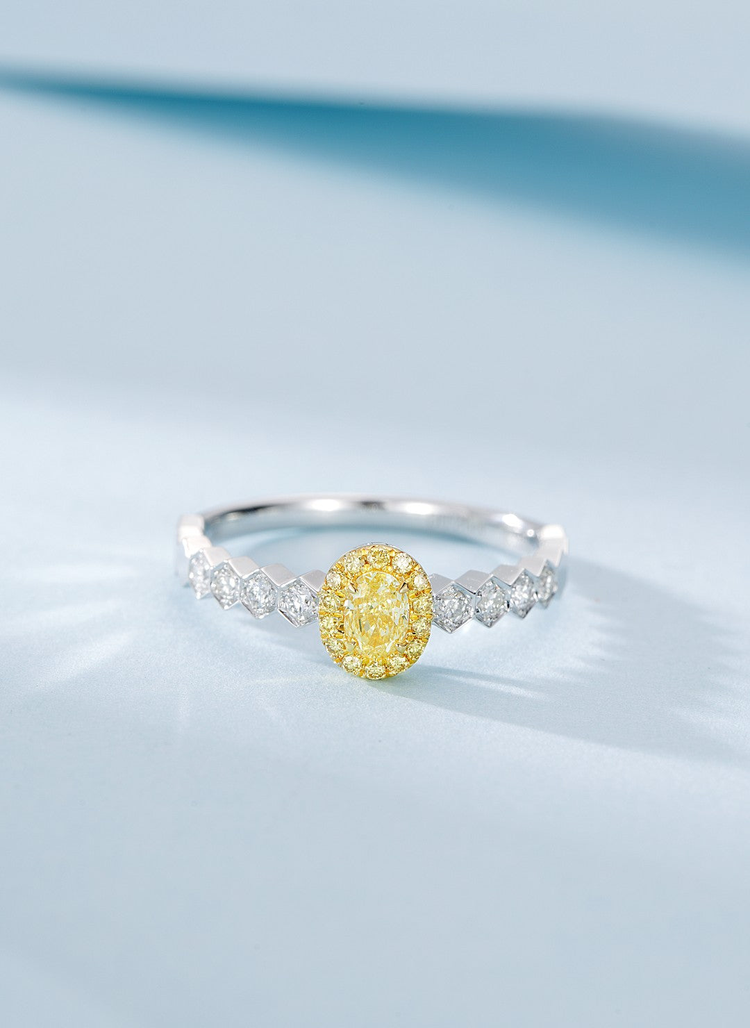 18K White and Yellow Gold Diamond Oval and Diamond Ring | Jewelry - Yellow Diamond Ring