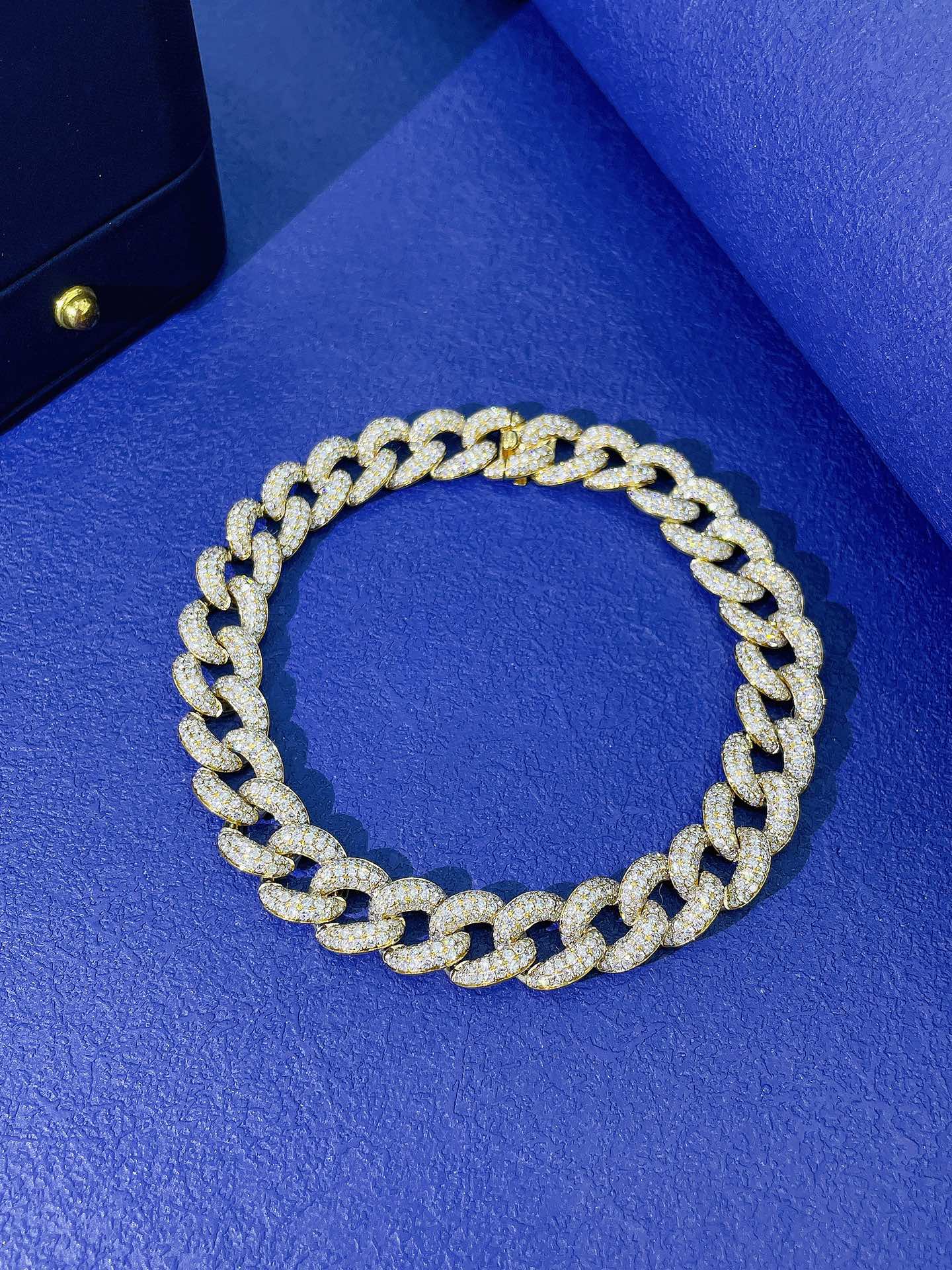 18K Wide Cuban Link Bracelet with Diamonds - Luxurious Jewelry Piece - White Diamond Bracelet