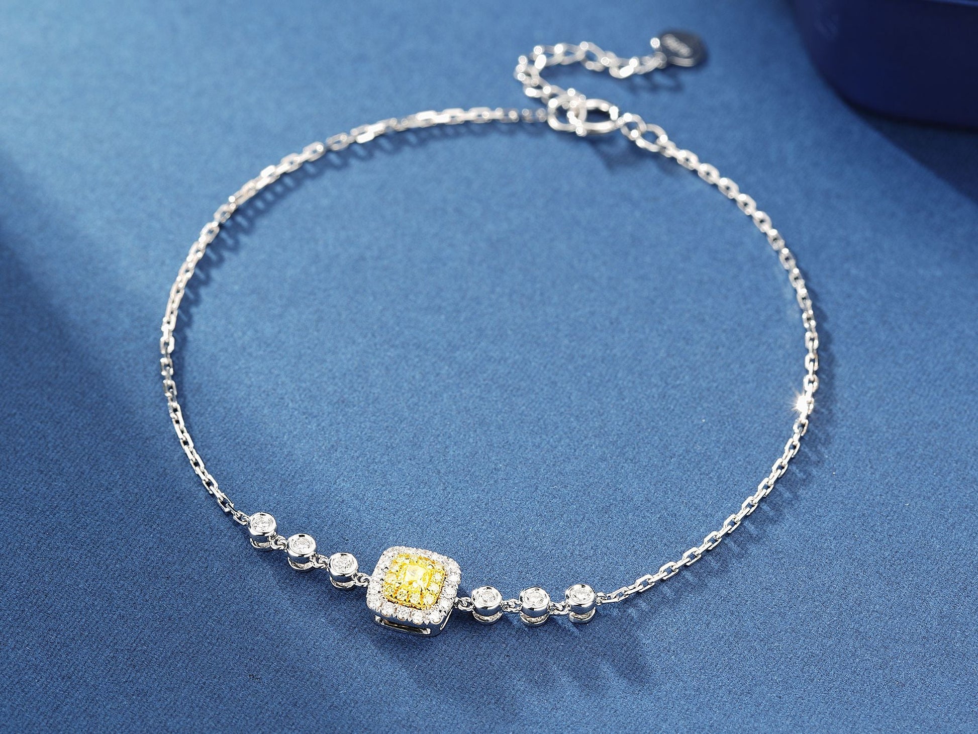 18K Yellow Gold Diamond Bubble Bracelet - Luxurious Jewelry Piece - Yellow Diamond Bracelet