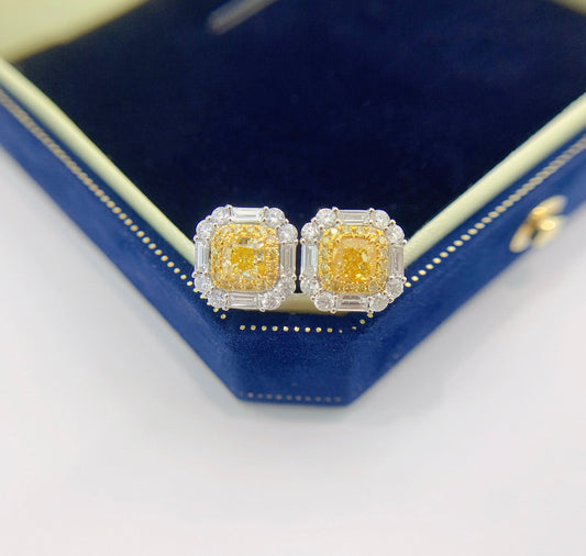 18K Yellow Gold Diamond Cushion and Trapezoid Stud Earrings - Jeweler.Jewelry