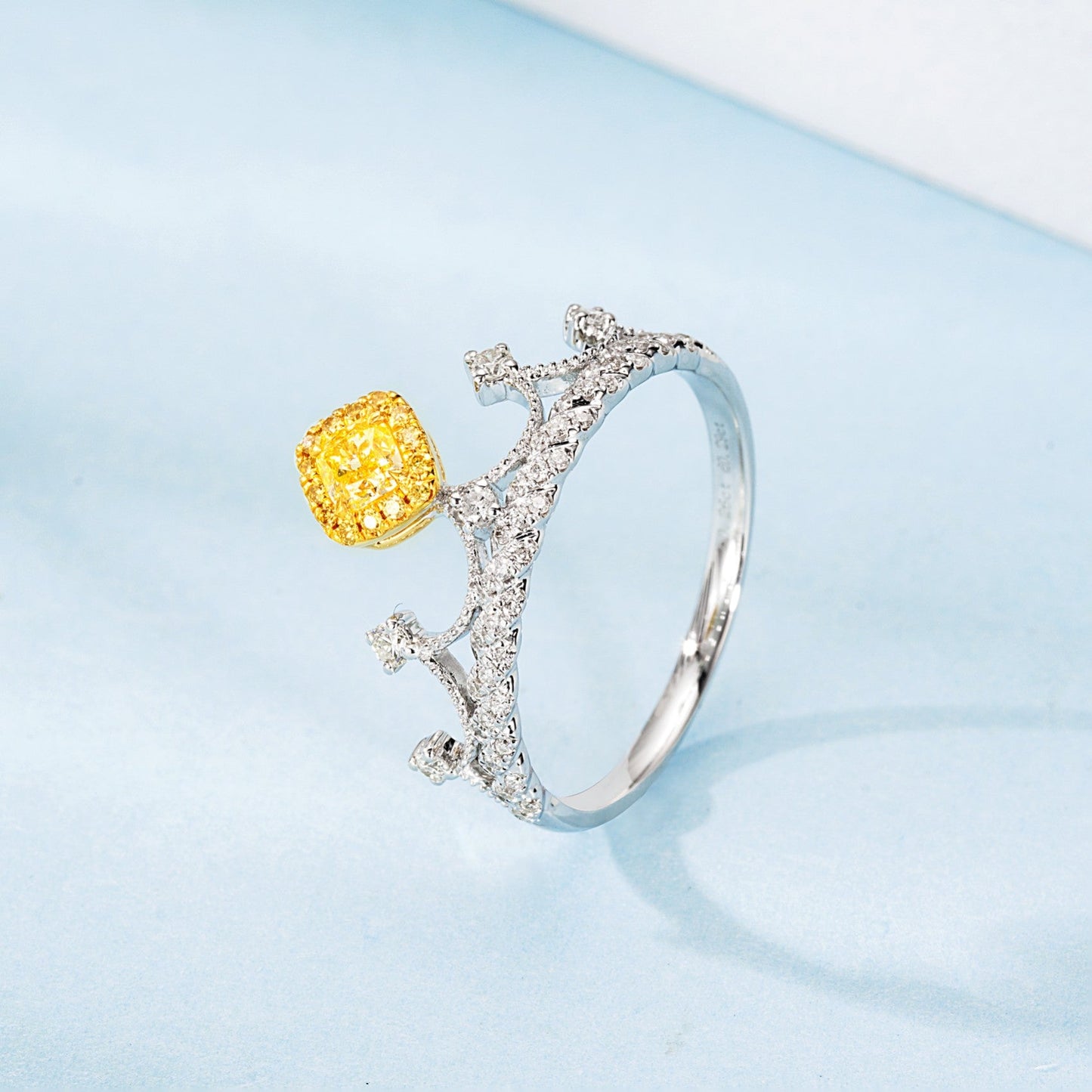 18K Yellow Gold Diamond Cushion Crown Ring - Exquisite Jewelry - Yellow Diamond Ring