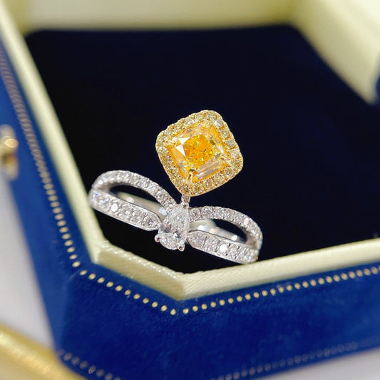 18K Yellow Gold Diamond Cushion-Cut Chaumet Ring - Premium Jewelry - Yellow Diamond Ring