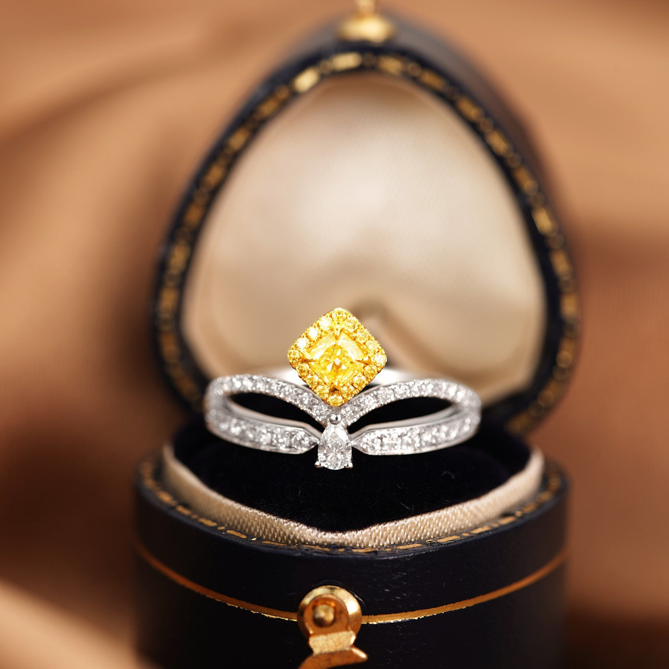 18K Yellow Gold Diamond Cushion-Cut Chaumet-Style Ring | Premium Jewelry - Yellow Diamond Ring