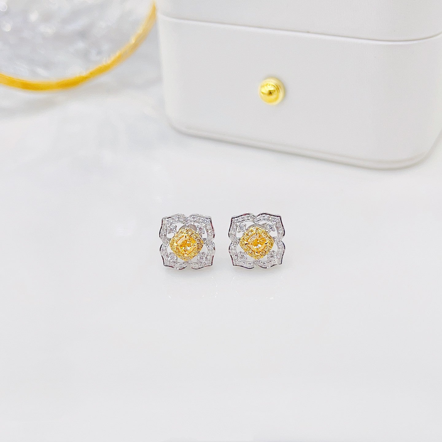 18K Yellow Gold Diamond Cushion-Cut Four-Sided Stud Earrings - Jeweler.Jewelry