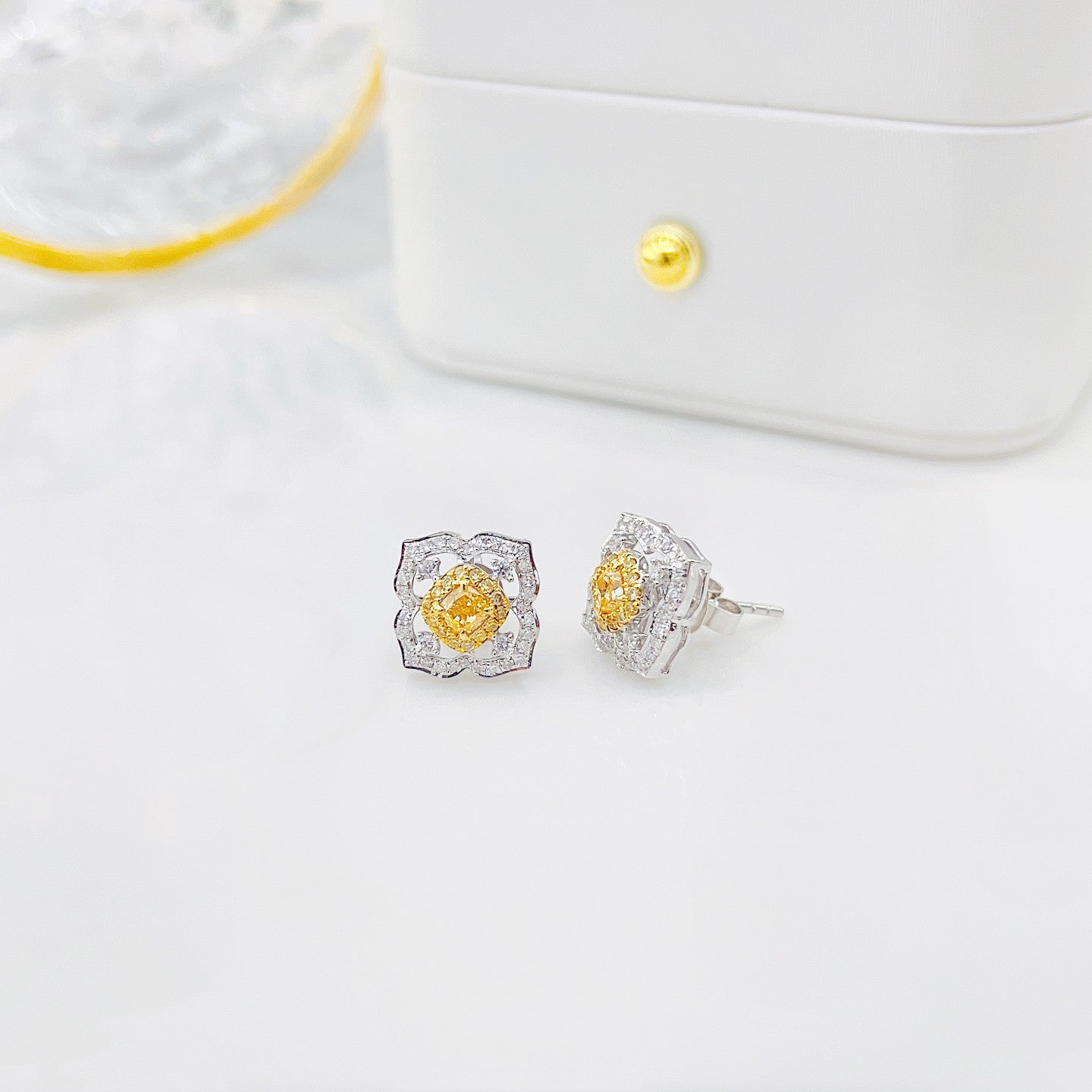 18K Yellow Gold Diamond Cushion-Cut Four-Sided Stud Earrings - Jeweler.Jewelry