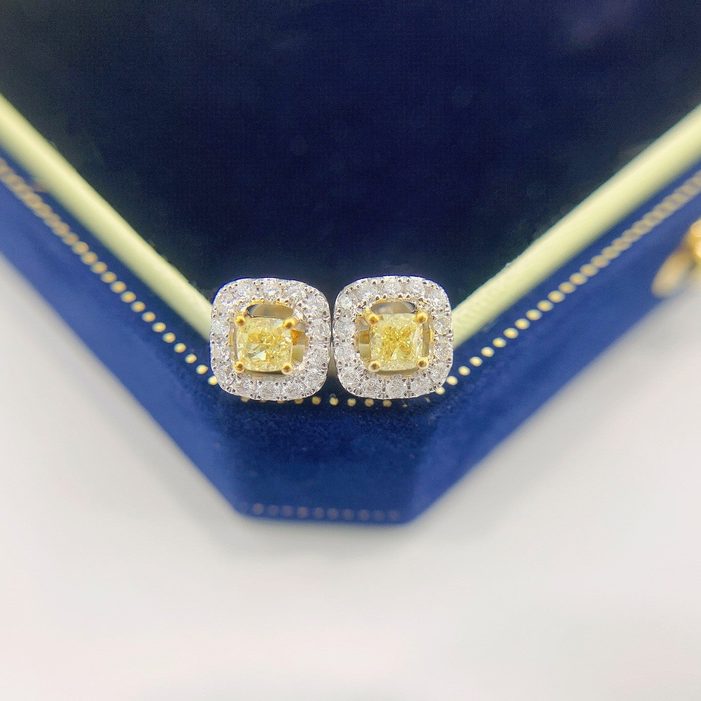 18K Yellow Gold Diamond Cushion-Cut Stud Earrings ED006-Y - Jeweler.Jewelry