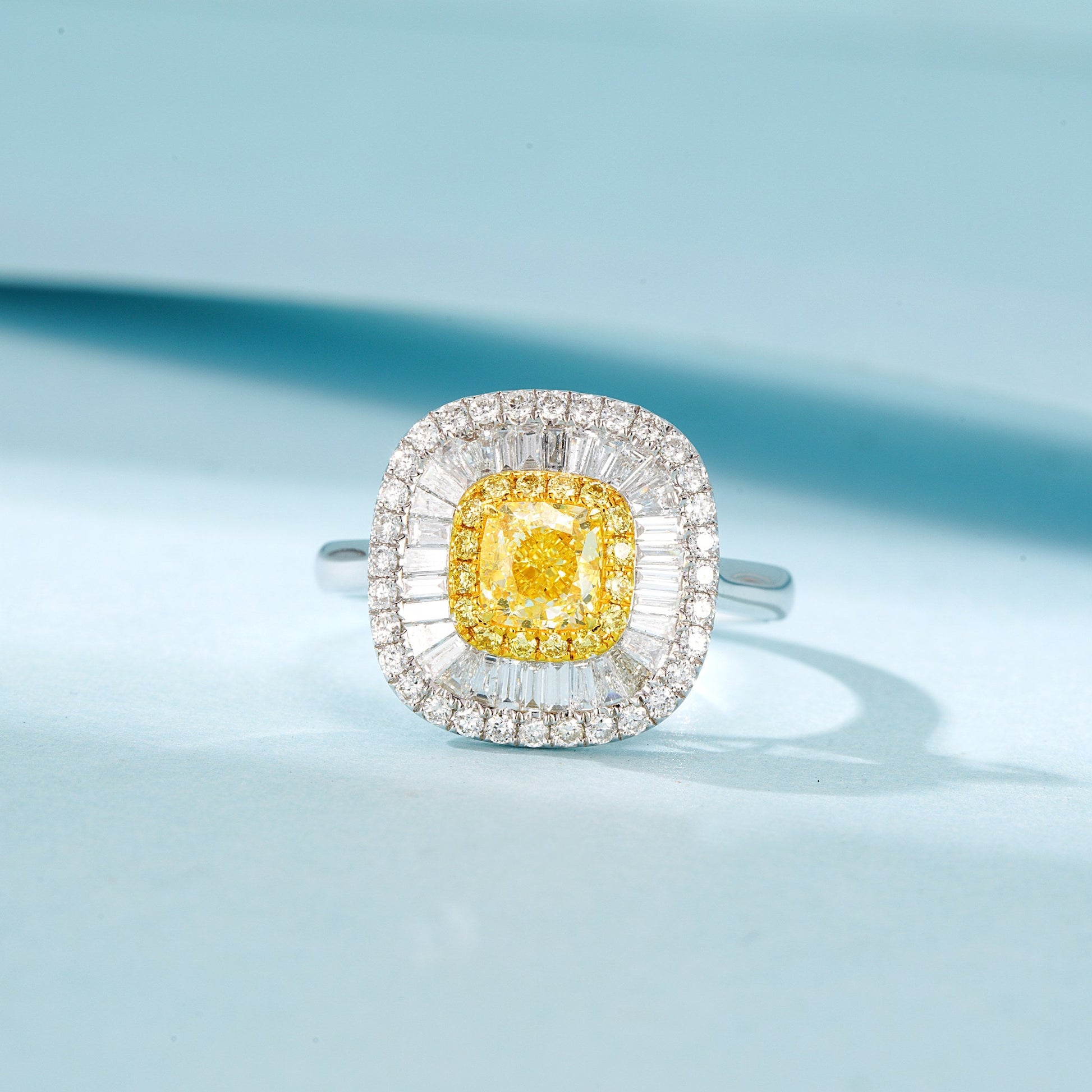 18K Yellow Gold Diamond Cushion-Cut Surround Ring with AGL Certificate | Premium Jewelry - Yellow Diamond Ring