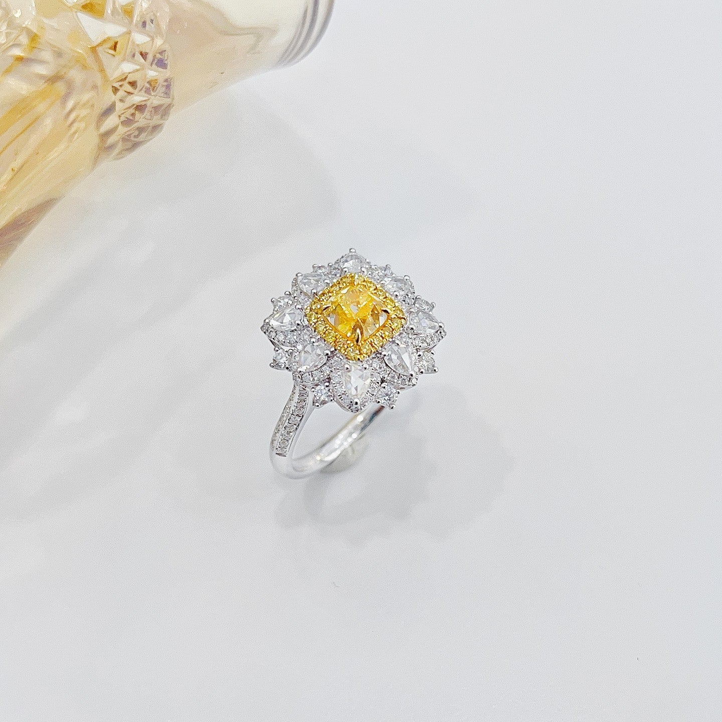 18k Yellow Gold Diamond Cushion Rose Waterdrop Flower Ring | Premium Jewelry - Yellow Diamond Ring