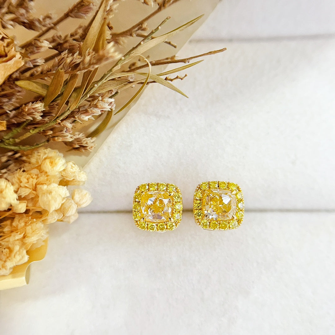 18K Yellow Gold Diamond Cushion-Shaped Halo Stud Earrings - Jeweler.Jewelry