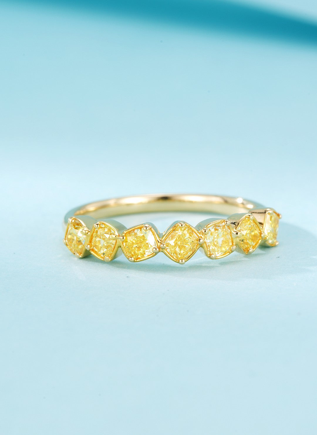 18K Yellow Gold Diamond Cushion-Shaped Unique Pavé Ring | Premium Jewelry - Yellow Diamond Ring