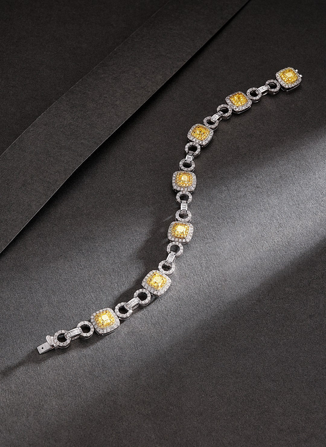 18K Yellow Gold Diamond Cushion Trapezoid Link Bracelet - Luxurious Jewelry - Yellow Diamond Bracelet