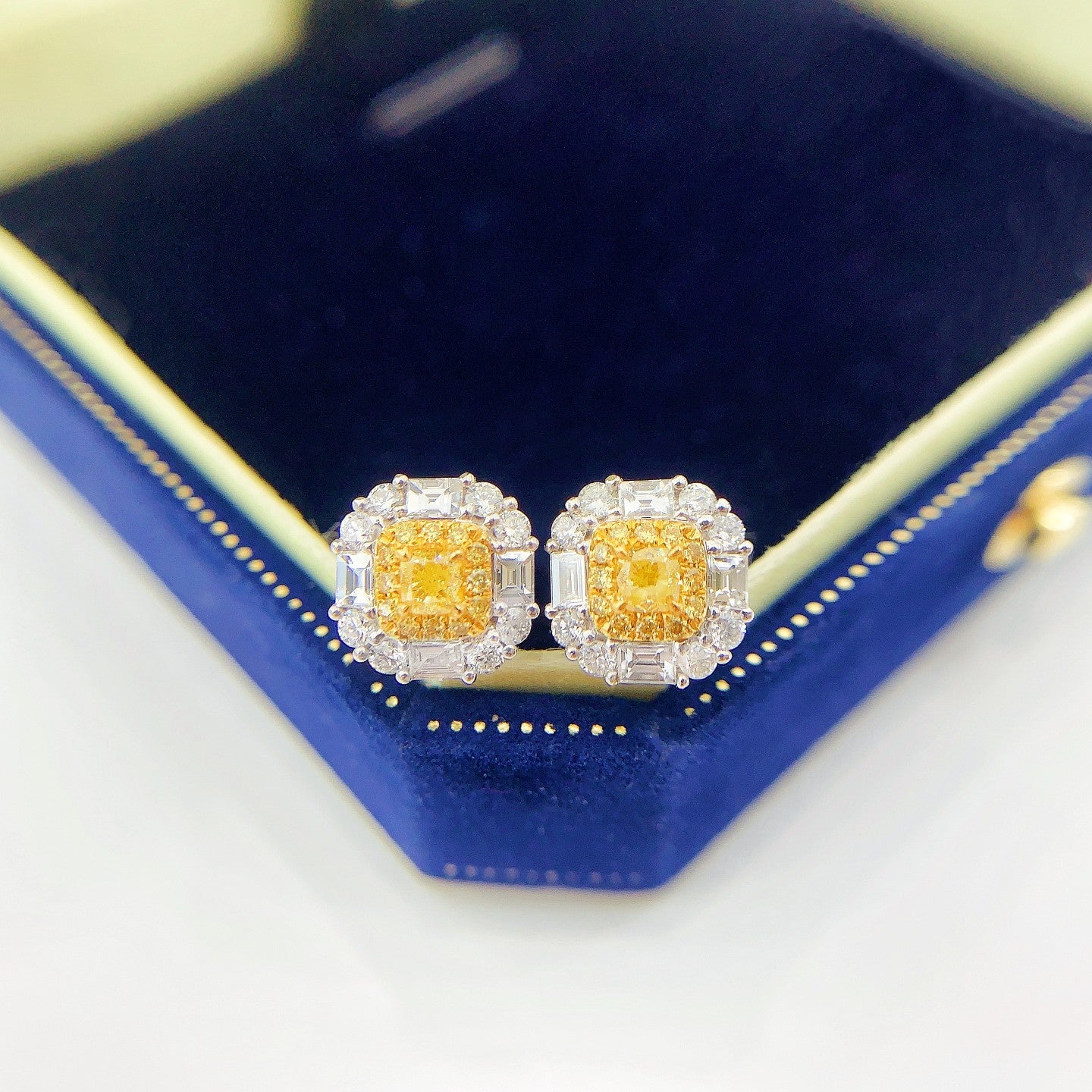 18K Yellow Gold Diamond Cushion Trapezoid Stud Earrings - Jeweler.Jewelry