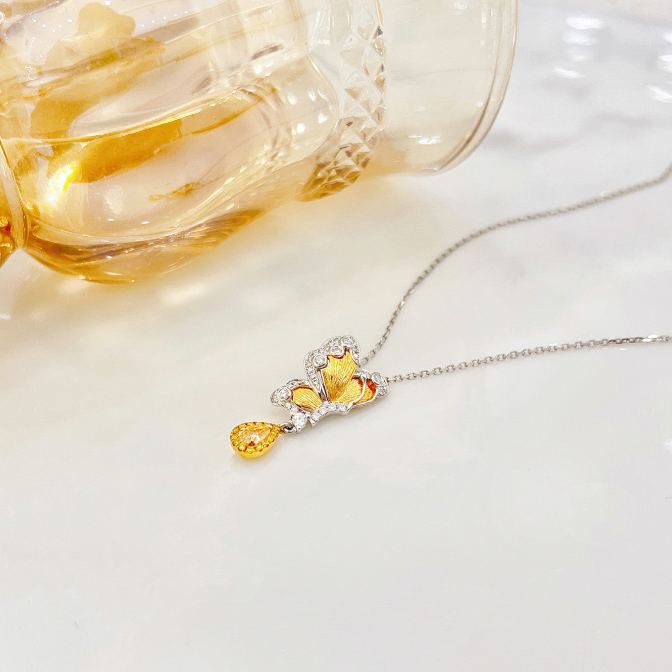 18K Yellow Gold Diamond Drop Butterfly Pendant Jewelry - Yellow Diamond Necklace