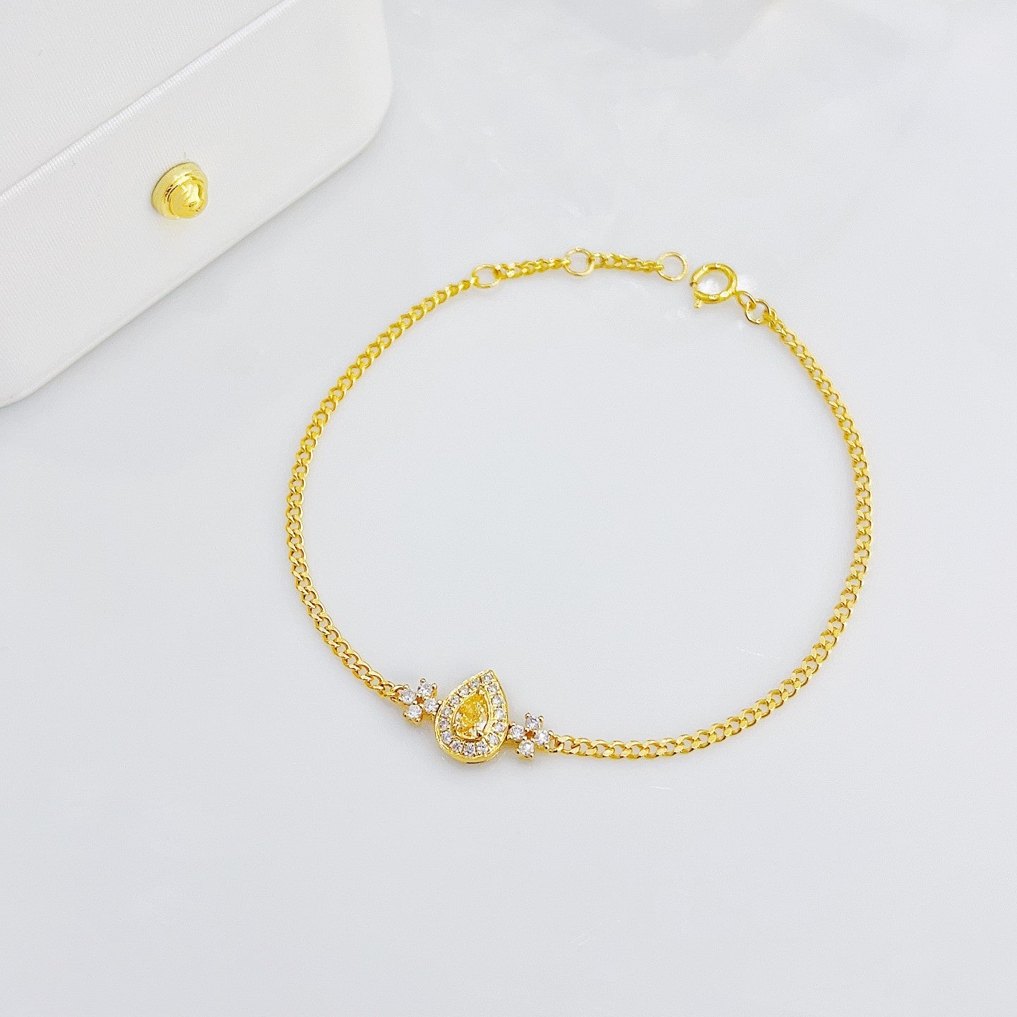 18K Yellow Gold Diamond Drop Pendant Bracelet - SL068-Y - Yellow Diamond Bracelet