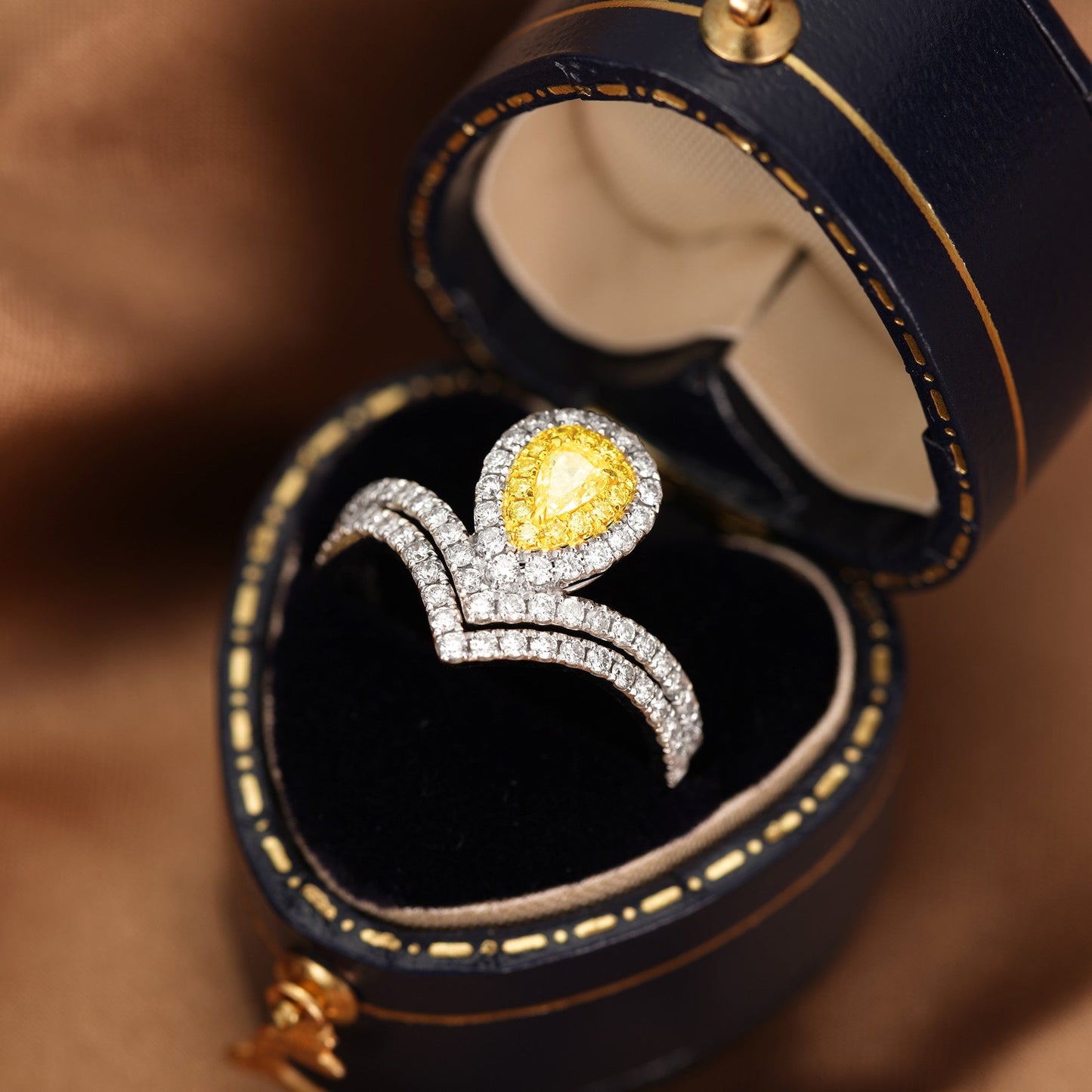 18K Yellow Gold Diamond Drop V Ring - Luxury Jewelry - Yellow Diamond Ring