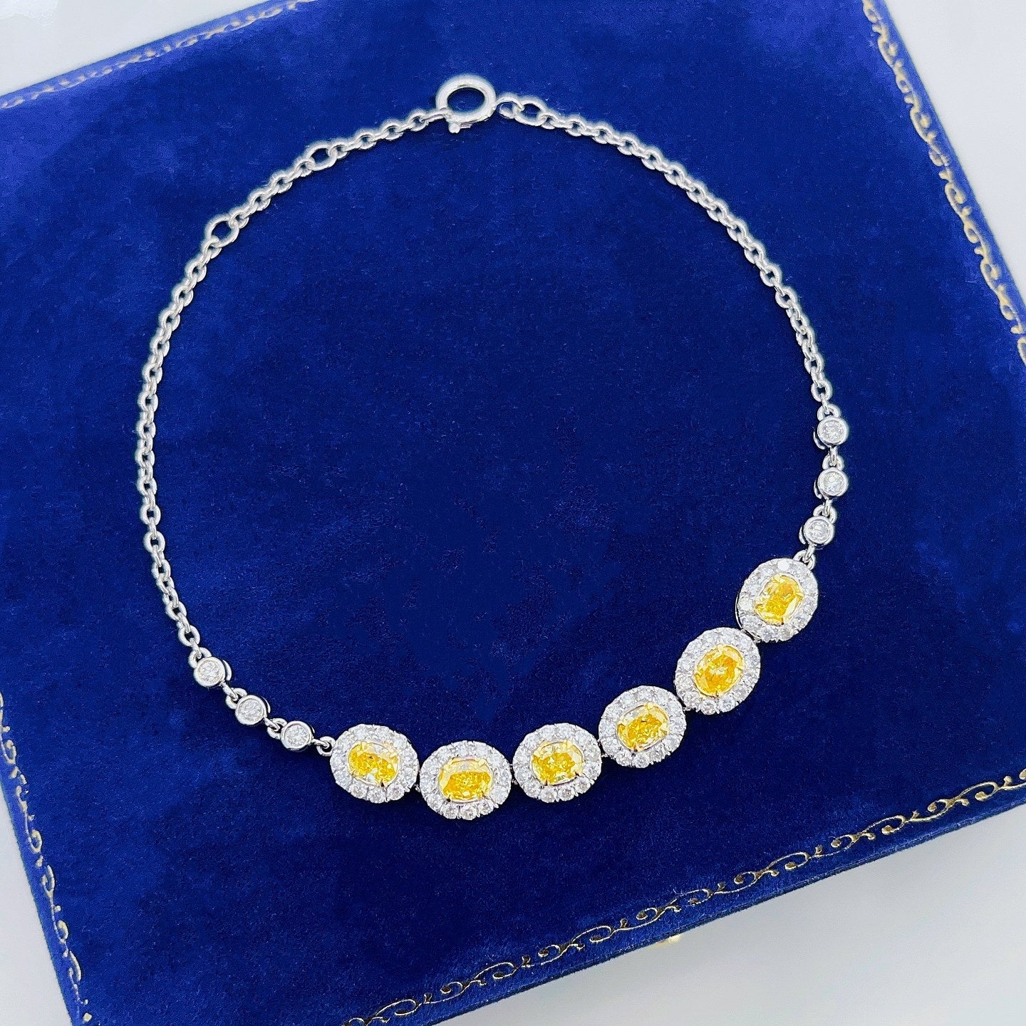 18K Yellow Gold Diamond Ellipse Bubble Bracelet with Six Stones - Luxurious Jewelry - Yellow Diamond Bracelet