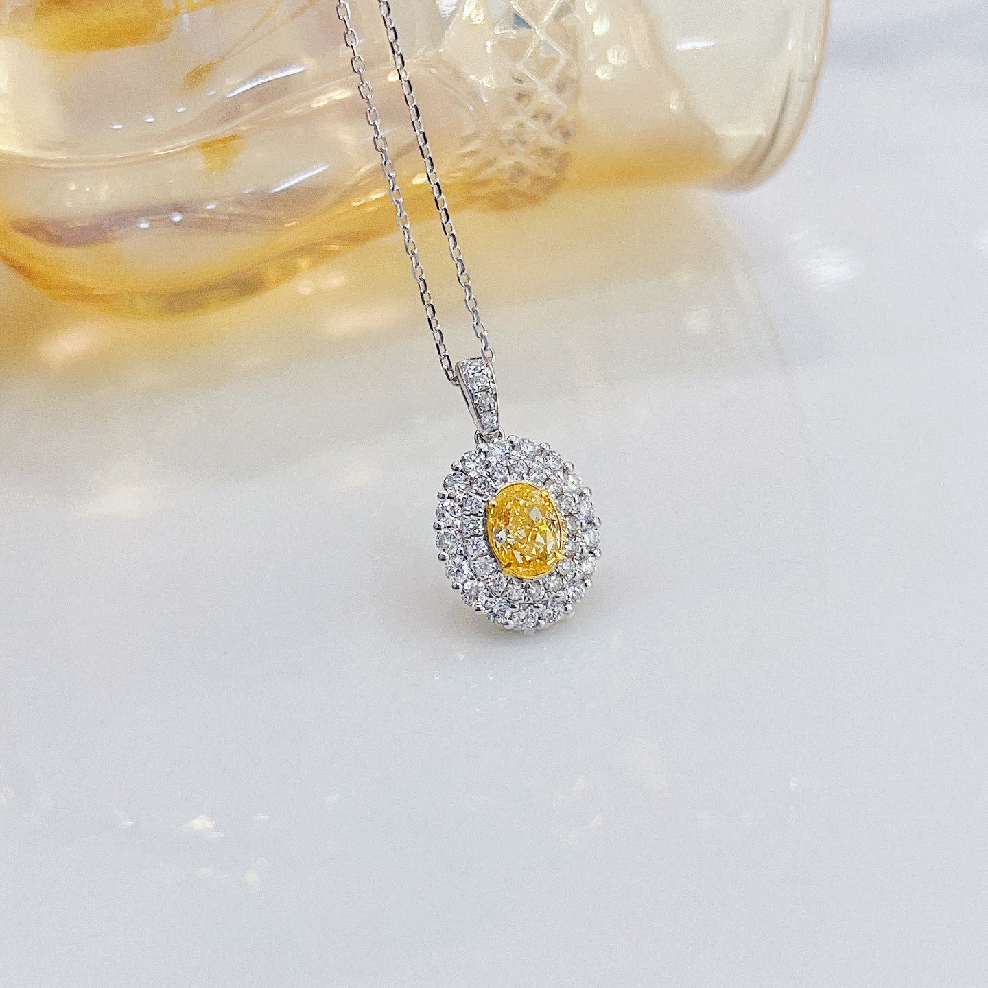 18K Yellow Gold Diamond Ellipse Pendant Necklace - Luxurious Jewelry - Yellow Diamond Necklace